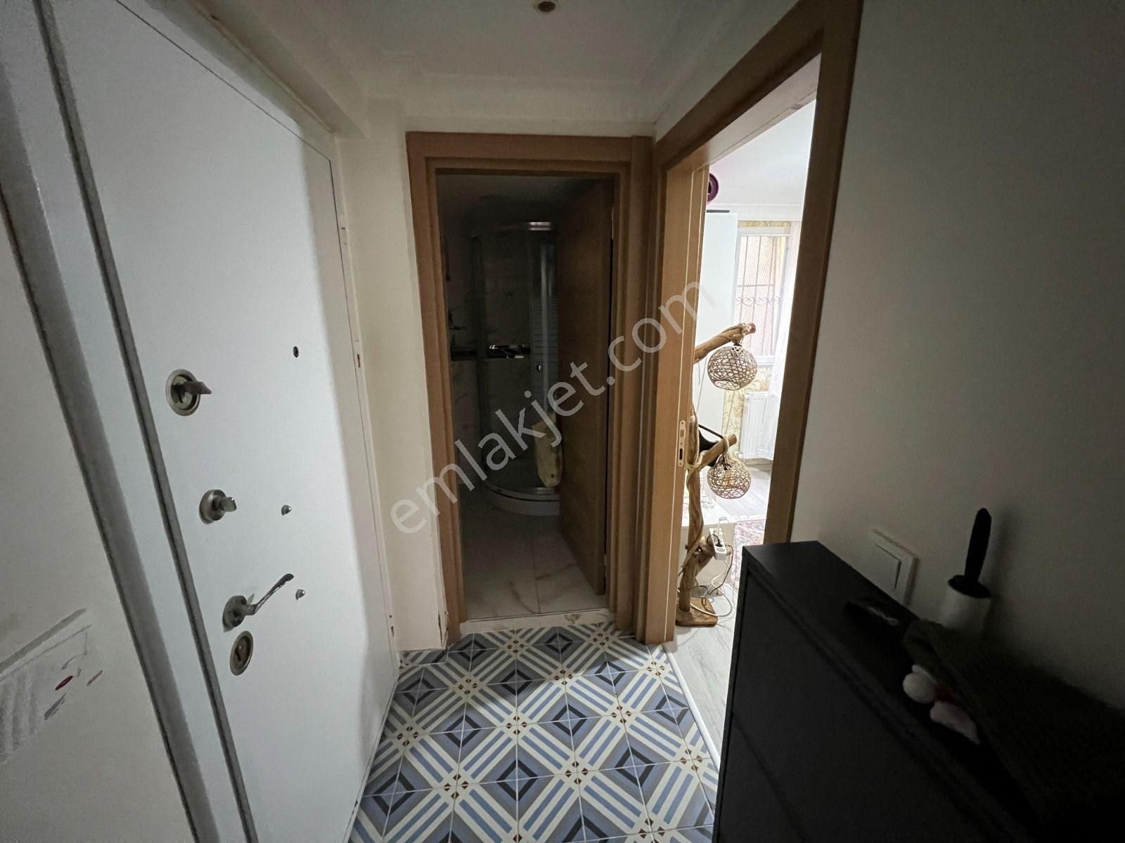 Para'dan+ana Cadde Üzeri+muhteşem Konum+35.000 Kira+araç Takas - Görsel 21