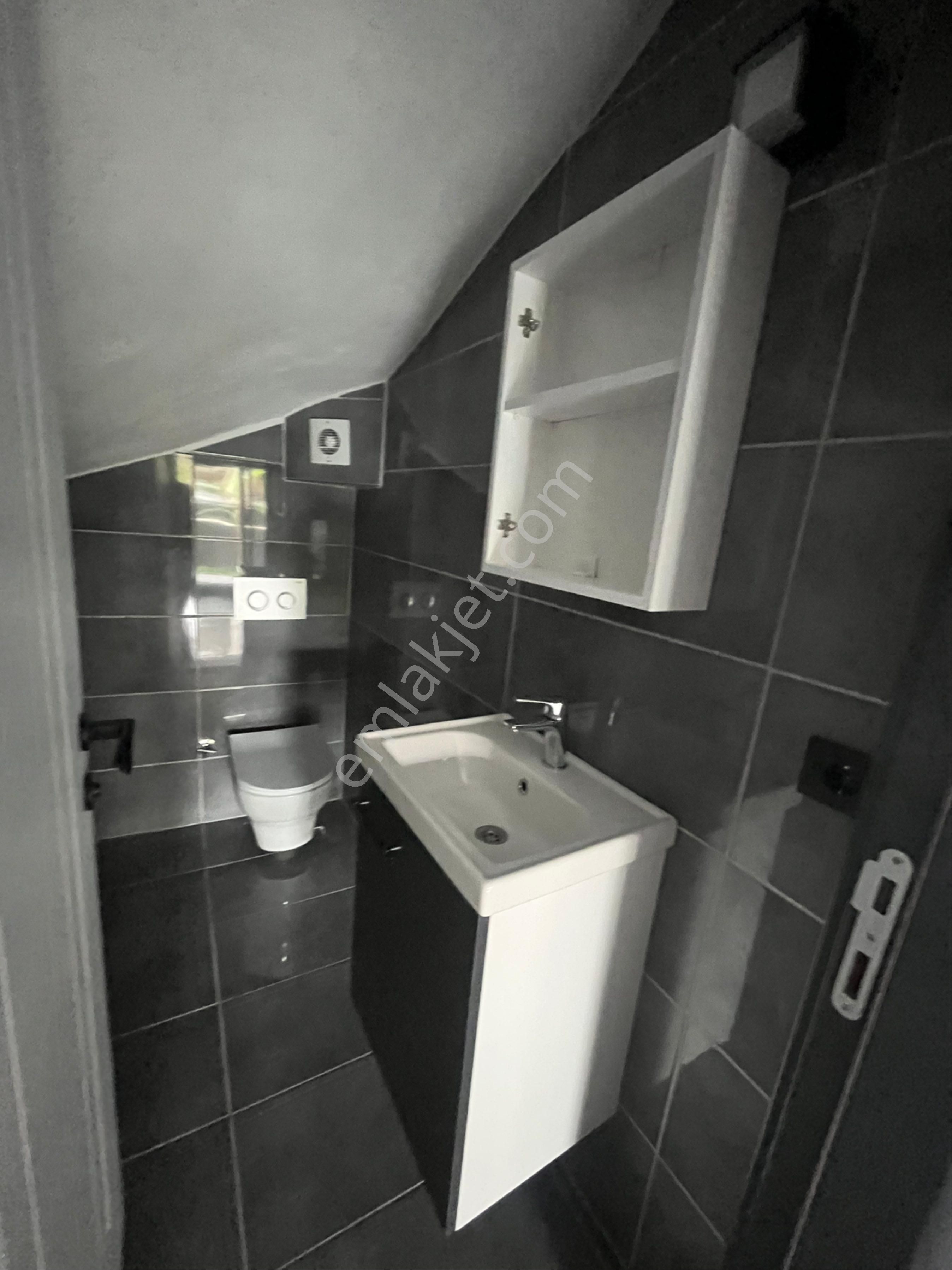 Özderede Denize 30mt Ultra Lüx 3+1 Villa - Görsel 19