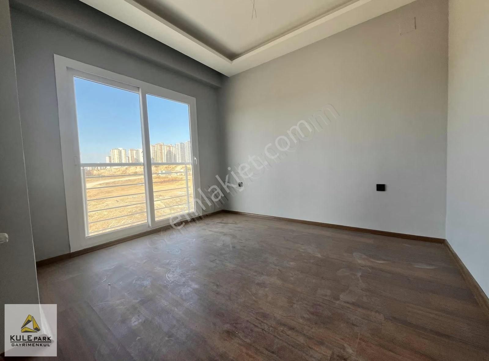 Gültepe'de Yatırımcıların Dikkatine Çift Cephe 2+1 Satılık Daire - Görsel 3