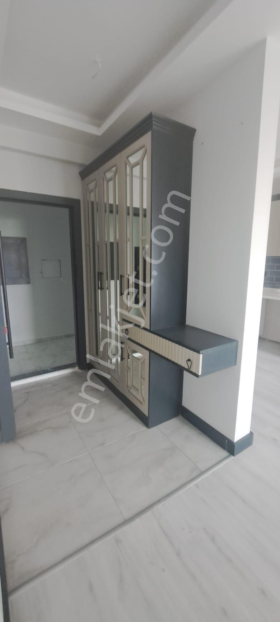 Tece Deniz Mah.de Denize Yürüme Mesafesinde, Havuzlu, G.odalı, Ebeveyn Banyolu 2+1 Daire - Görsel 26