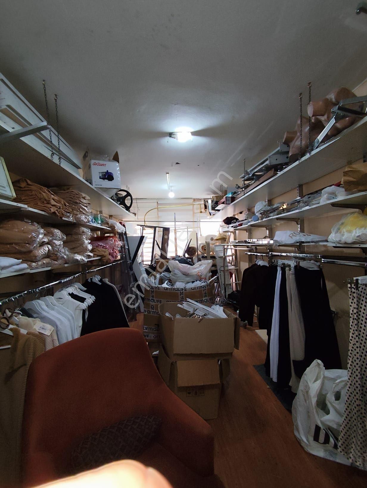 Doktorlar Caddesinde Kiralık Ofis - Görsel 4