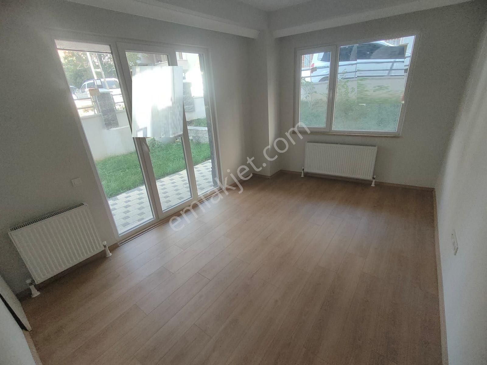 Emlak Dünyasından Maltepe Altıntepede 1+1 Bahçe Kullanımlı - Görsel 4