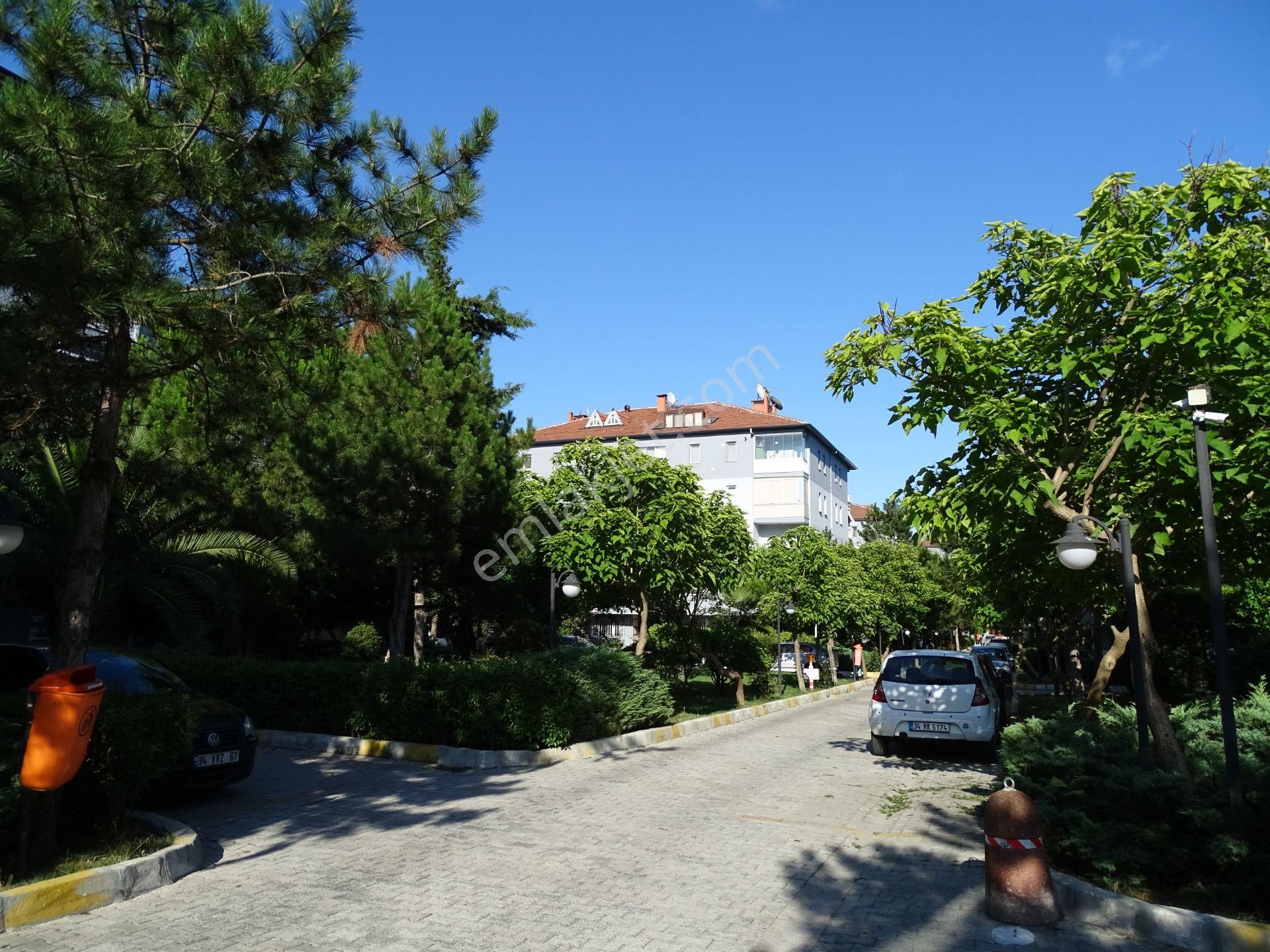 Sarıyer İstinye Boğaziçi Sitesinde Kiralık 3+1 Kombili - Görsel 2