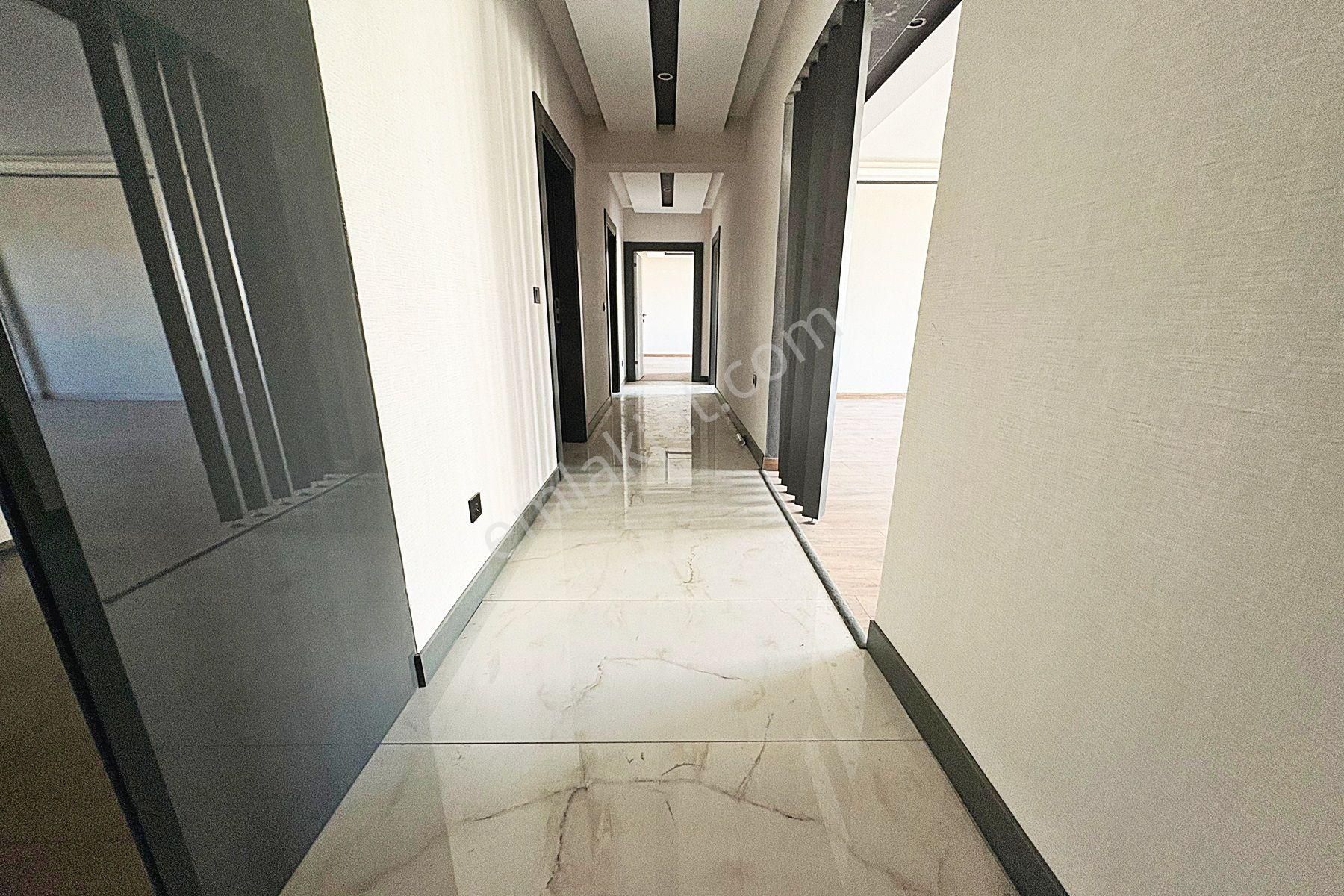 Ovacık'ta 4+1 Sıfır 2.kat Batı Cepheli Satılık Site Dairesi - Görsel 13