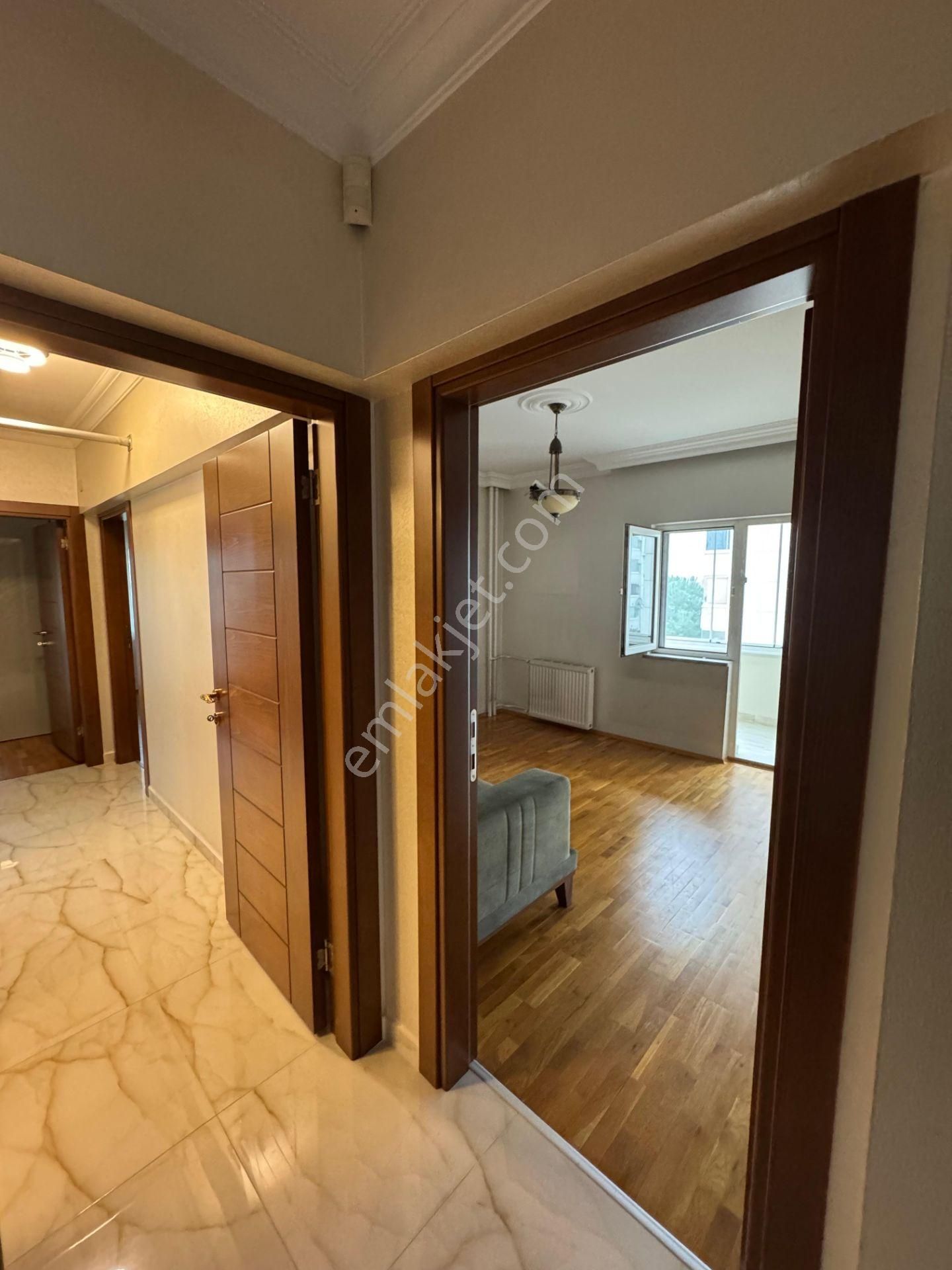 Bahar'dan Nilüfer'in Köklü Sitelerinden Özüçler'de Kiralık Geniş Ve Lüx 3+1 Daire - Görsel 12