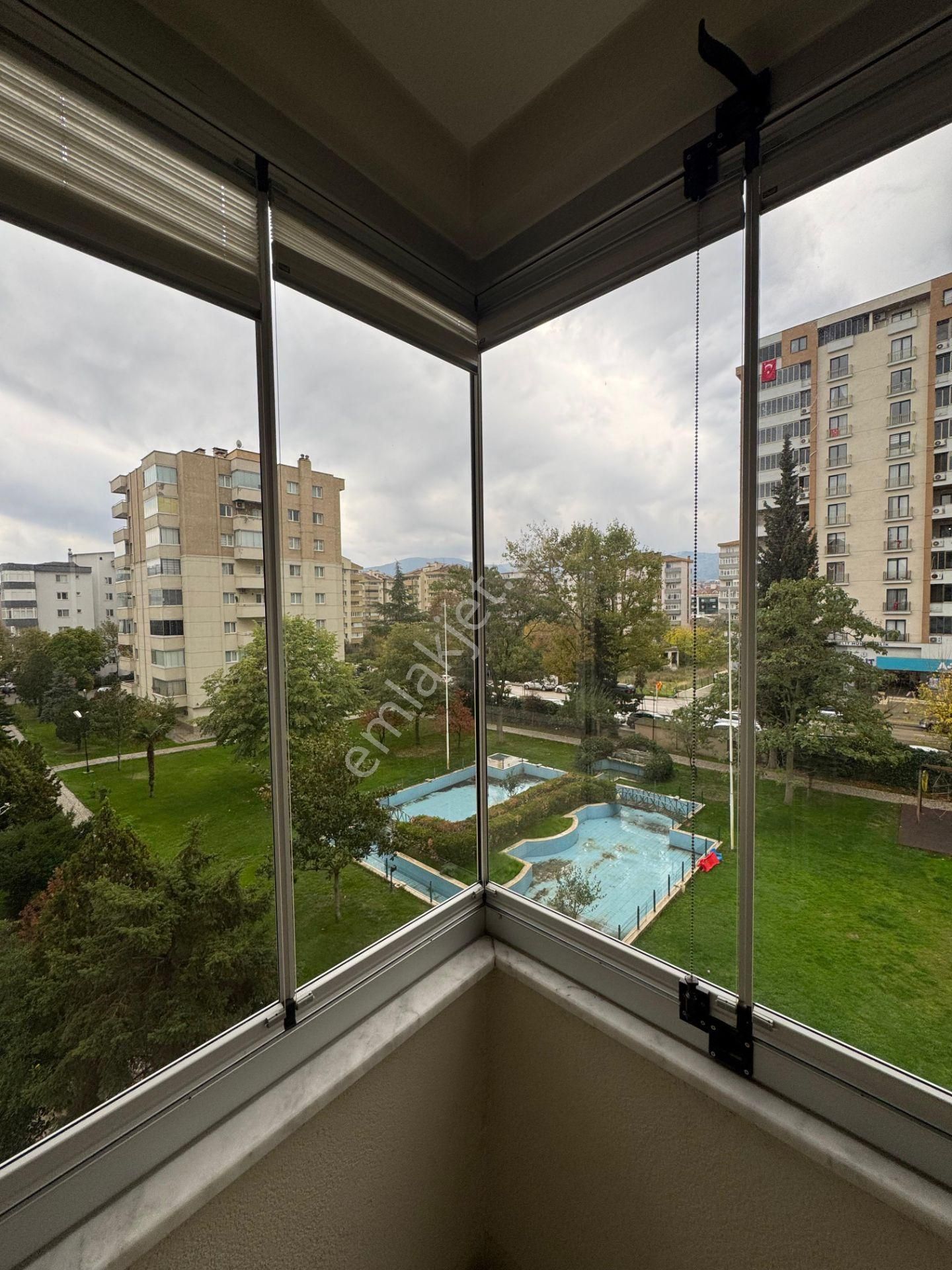 Bahar'dan Nilüfer'in Köklü Sitelerinden Özüçler'de Kiralık Geniş Ve Lüx 3+1 Daire - Görsel 10