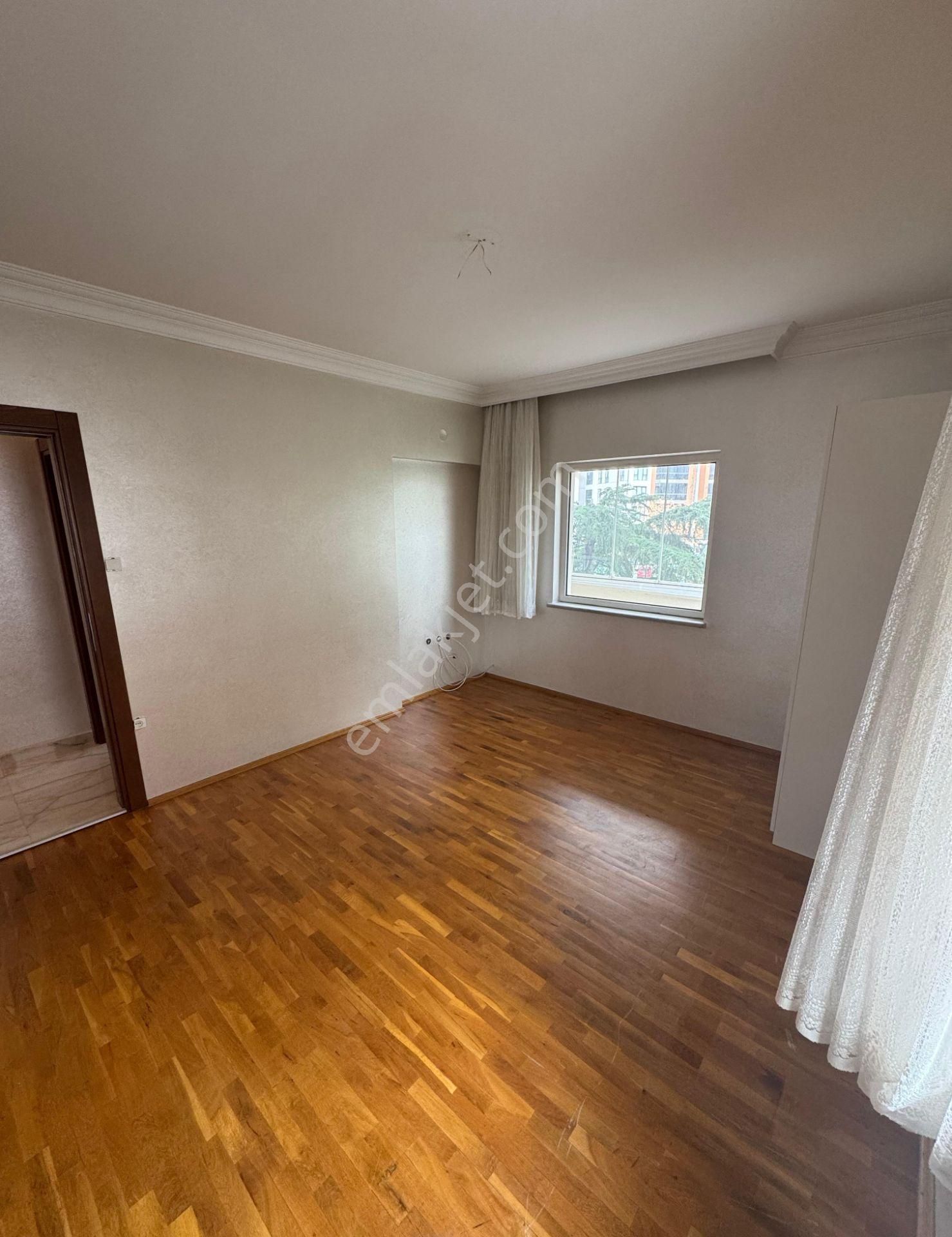 Bahar'dan Nilüfer'in Köklü Sitelerinden Özüçler'de Kiralık Geniş Ve Lüx 3+1 Daire - Görsel 24