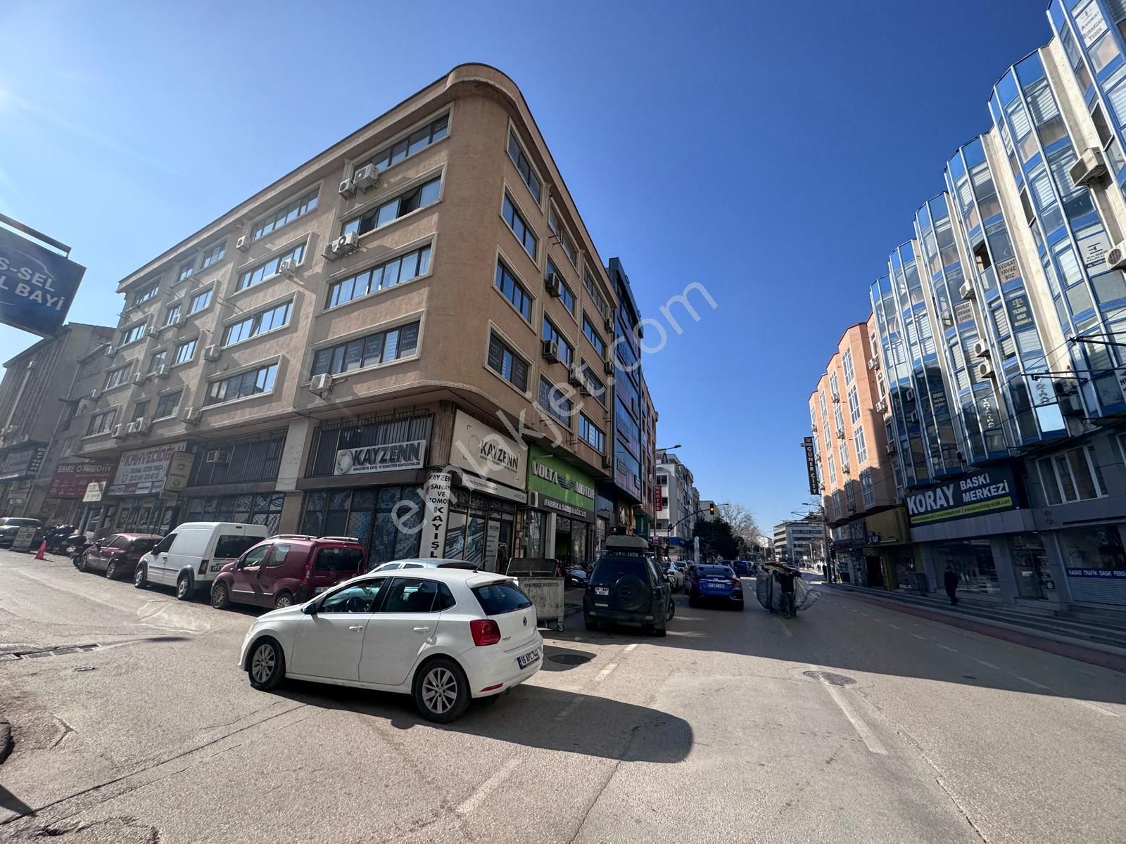 Remax Area Dan Cadde Üzeri Adliye Yanında Satılık Büro, Ofis - Görsel 2