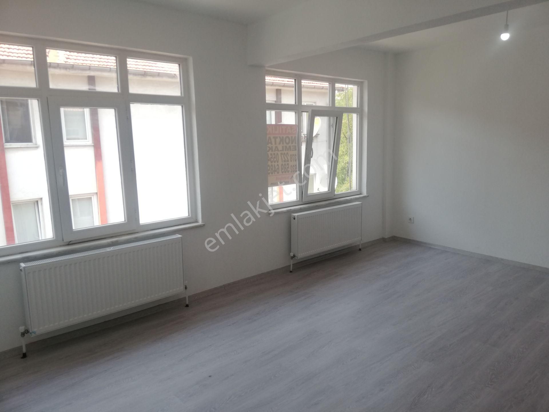 Kemer Köprü Mahallesinde Caddede Komple Bina - Görsel 21