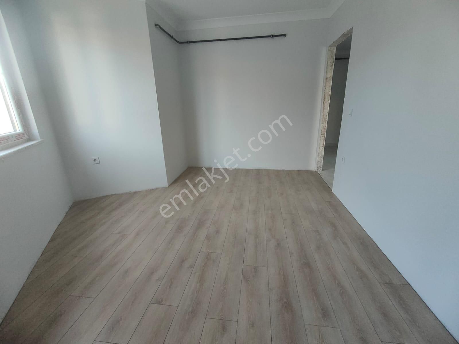 Emlak Dünyasından Altıntepede Ara Kat 2+1 - Görsel 12