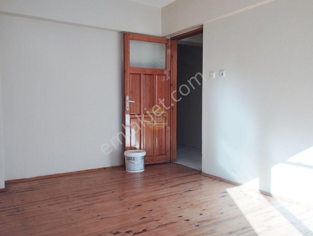 Hb'den 3+1 Kiralık Daire,kurtuluş'da A.menderes Bulvarına Yakın - Görsel 21