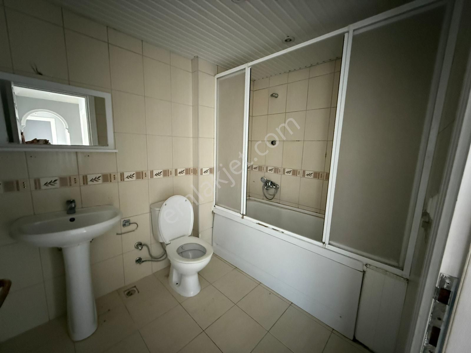 Alanya Obagölde Denize 400 Metre Mesafede Satılık 2+1 Ayrı Mutfak Kullanışlı Daire - Görsel 14