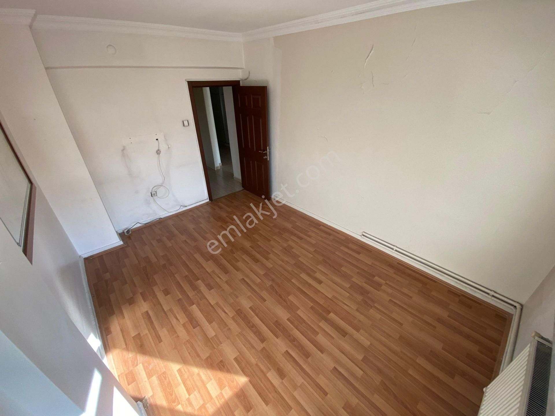 Etlik Mahallesi'nde Cadde Üzerinde 3+1 Daire! - Görsel 15