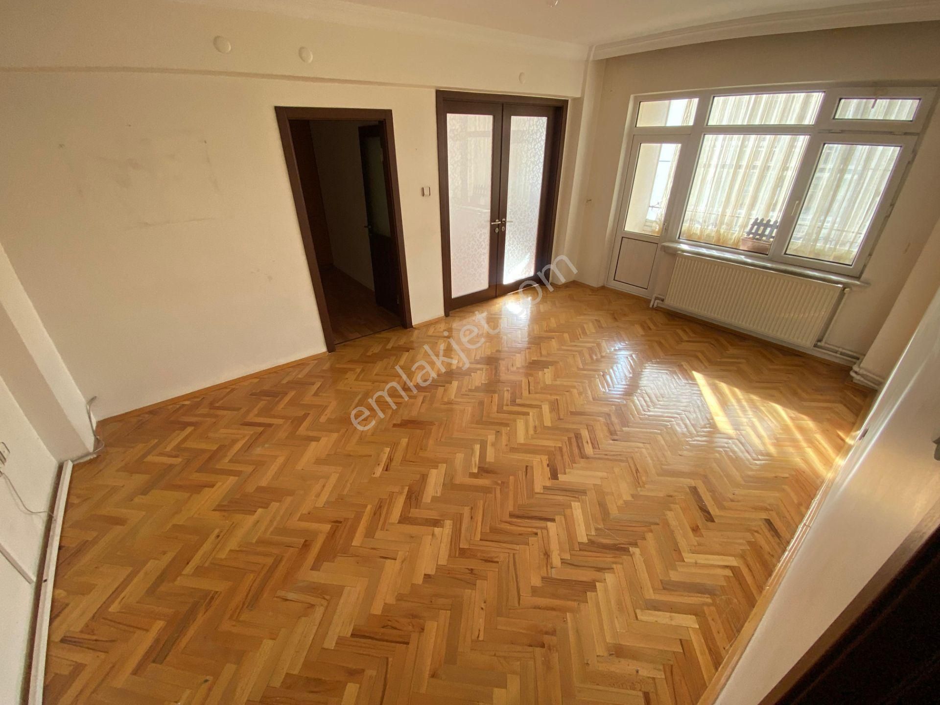 Etlik Mahallesi'nde Cadde Üzerinde 3+1 Daire! - Görsel 11