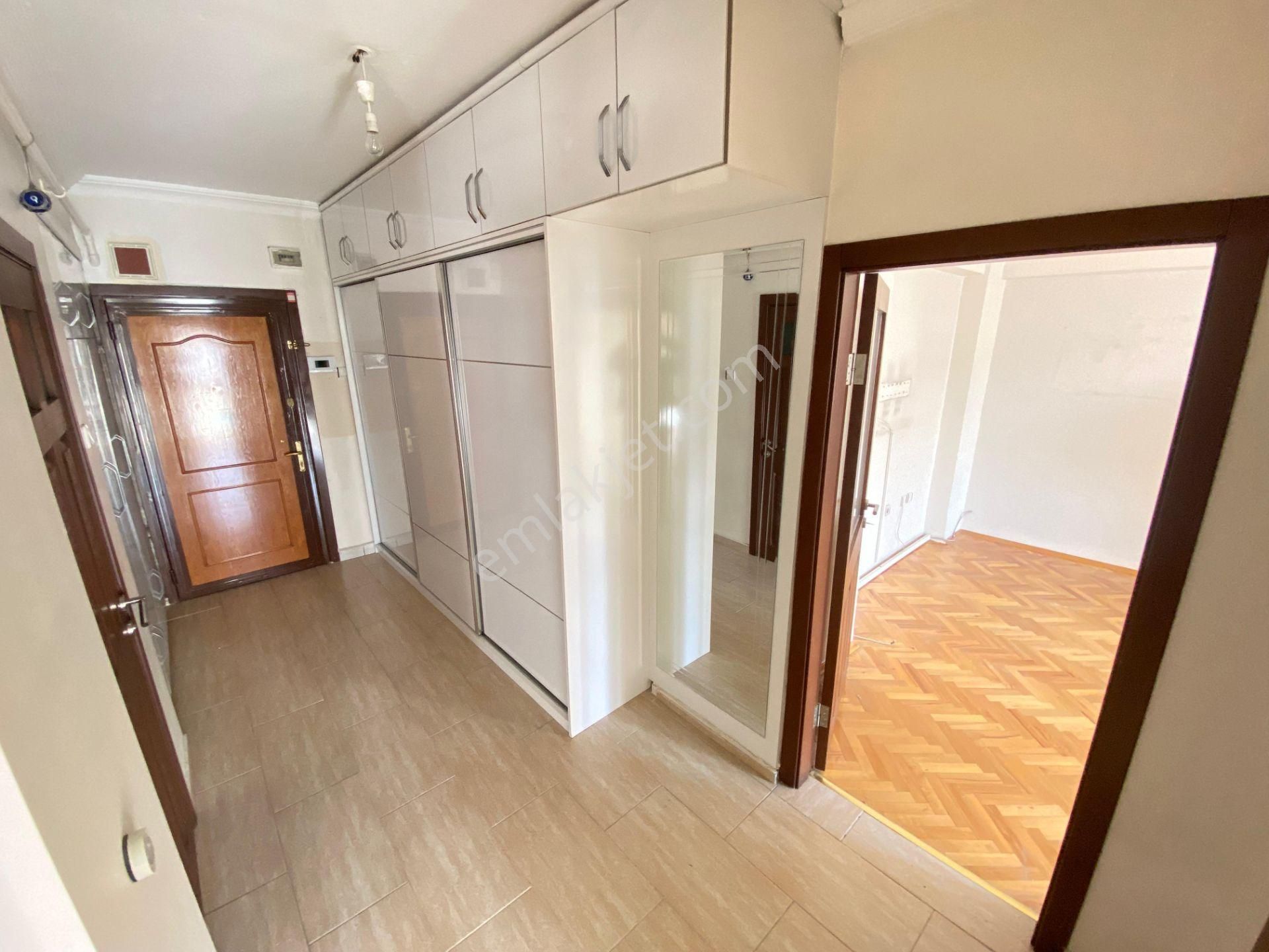 Etlik Mahallesi'nde Cadde Üzerinde 3+1 Daire! - Görsel 21