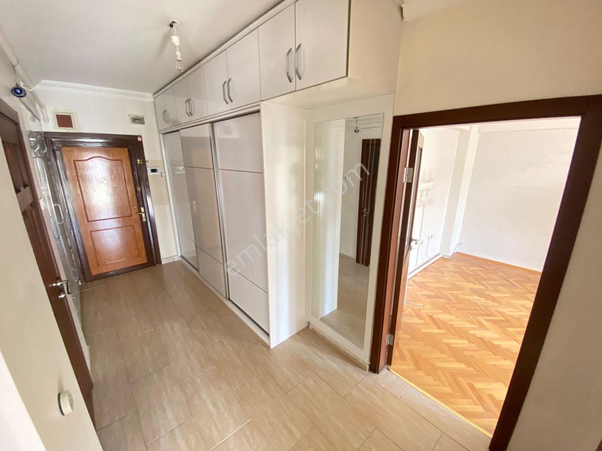 Etlik Mahallesi'nde Cadde Üzerinde 3+1 Daire! - Görsel 22