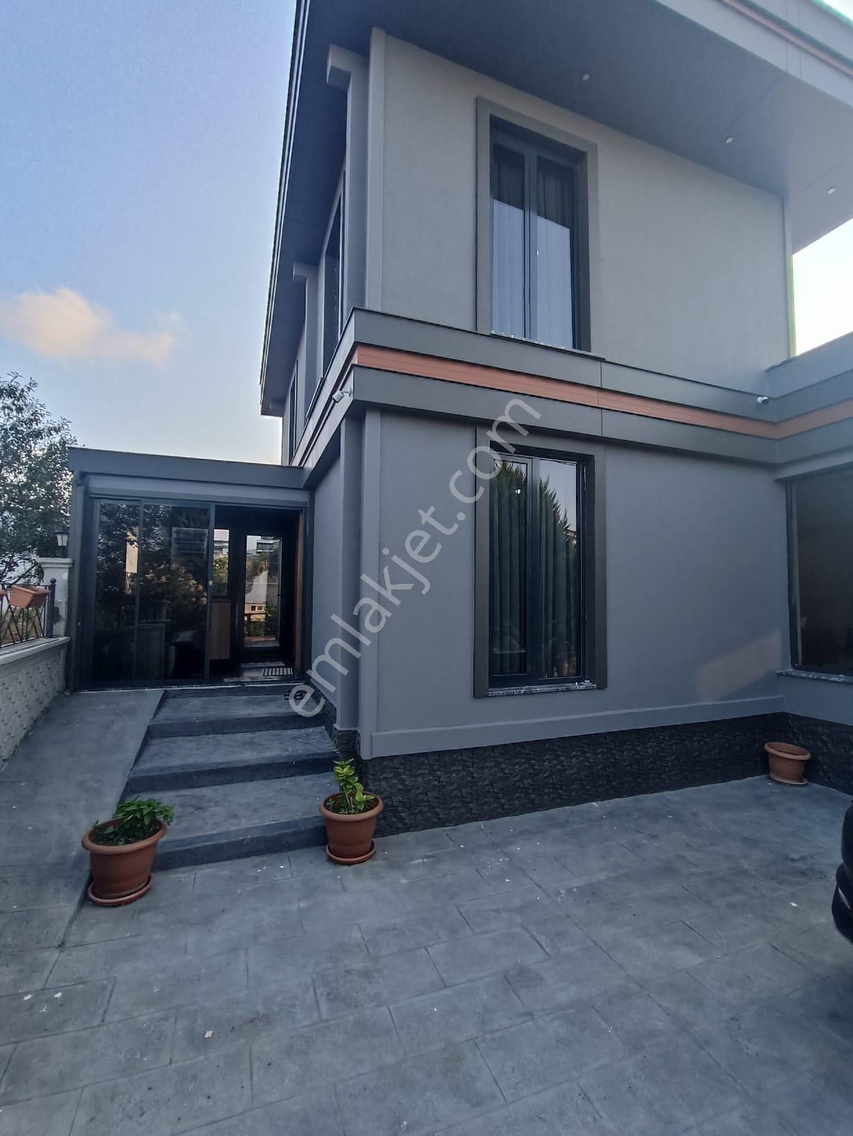 Hobi Bahçeli, Şömineli, Arsa Takasına Uygun Lüks Sıfır Villa! - Görsel 3