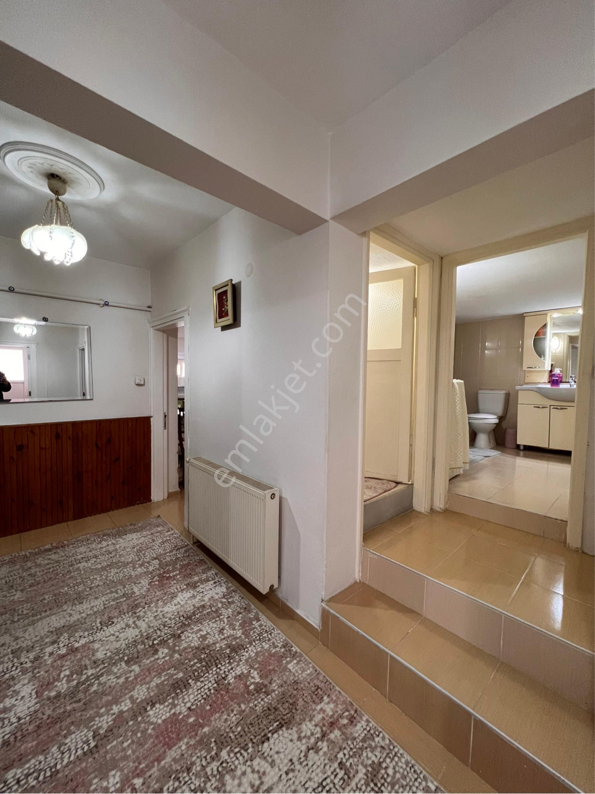 Buca Valirahmibey Mah 2+1 100m2 Ve 1+0 25m2 Satılık Daire - Görsel 30