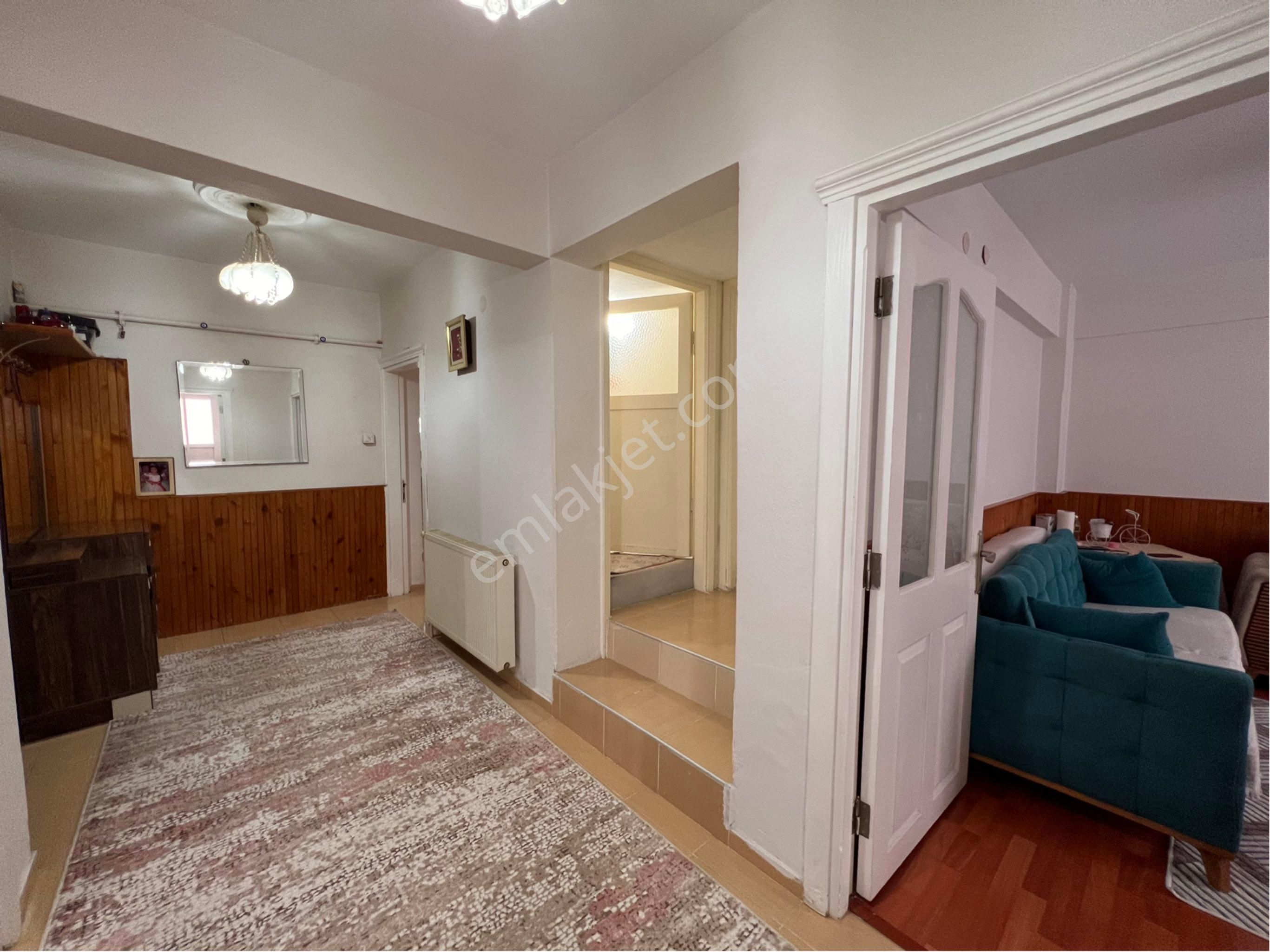 Buca Valirahmibey Mah 2+1 100m2 Ve 1+0 25m2 Satılık Daire - Görsel 25