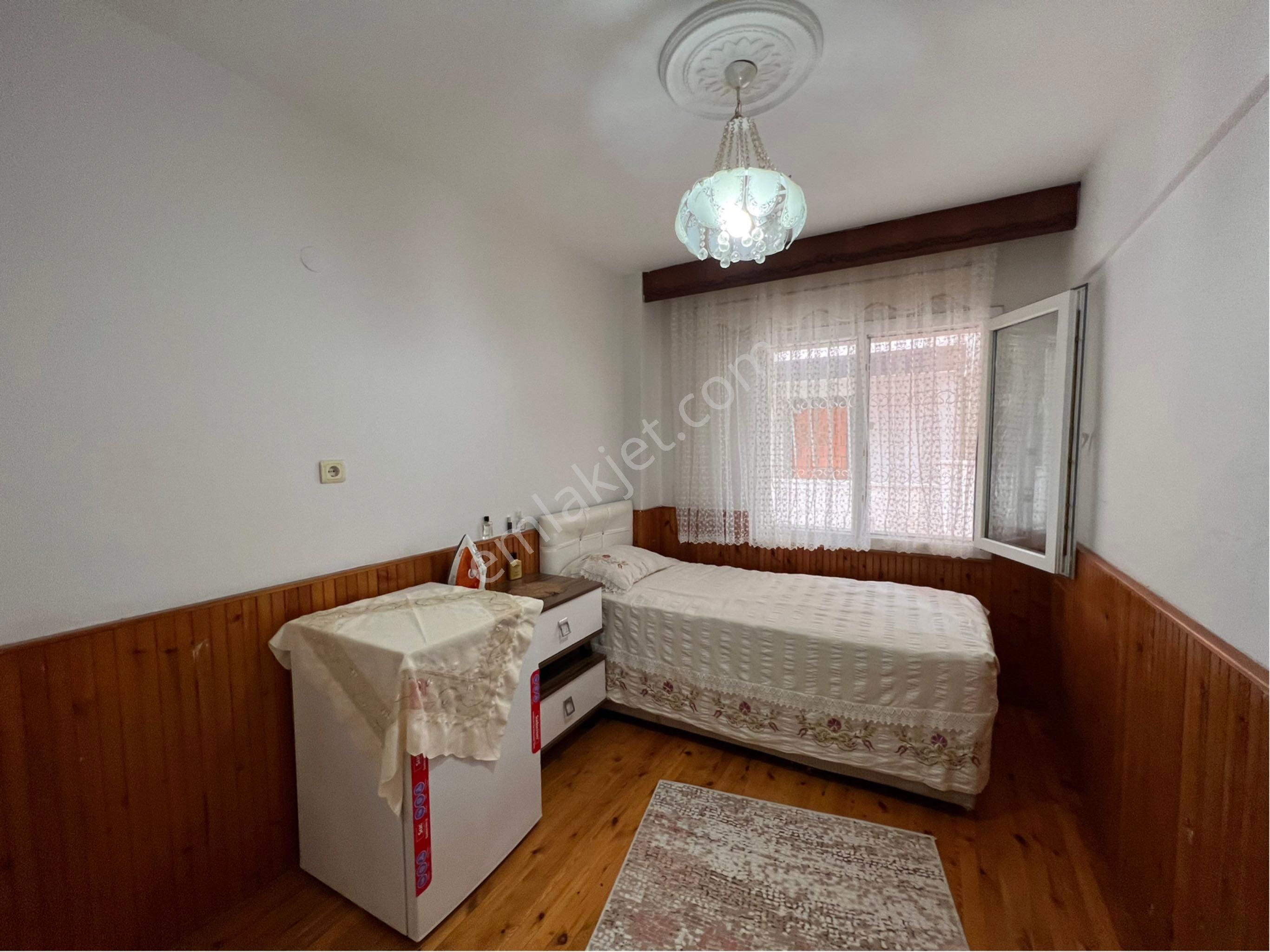 Buca Valirahmibey Mah 2+1 100m2 Ve 1+0 25m2 Satılık Daire - Görsel 14