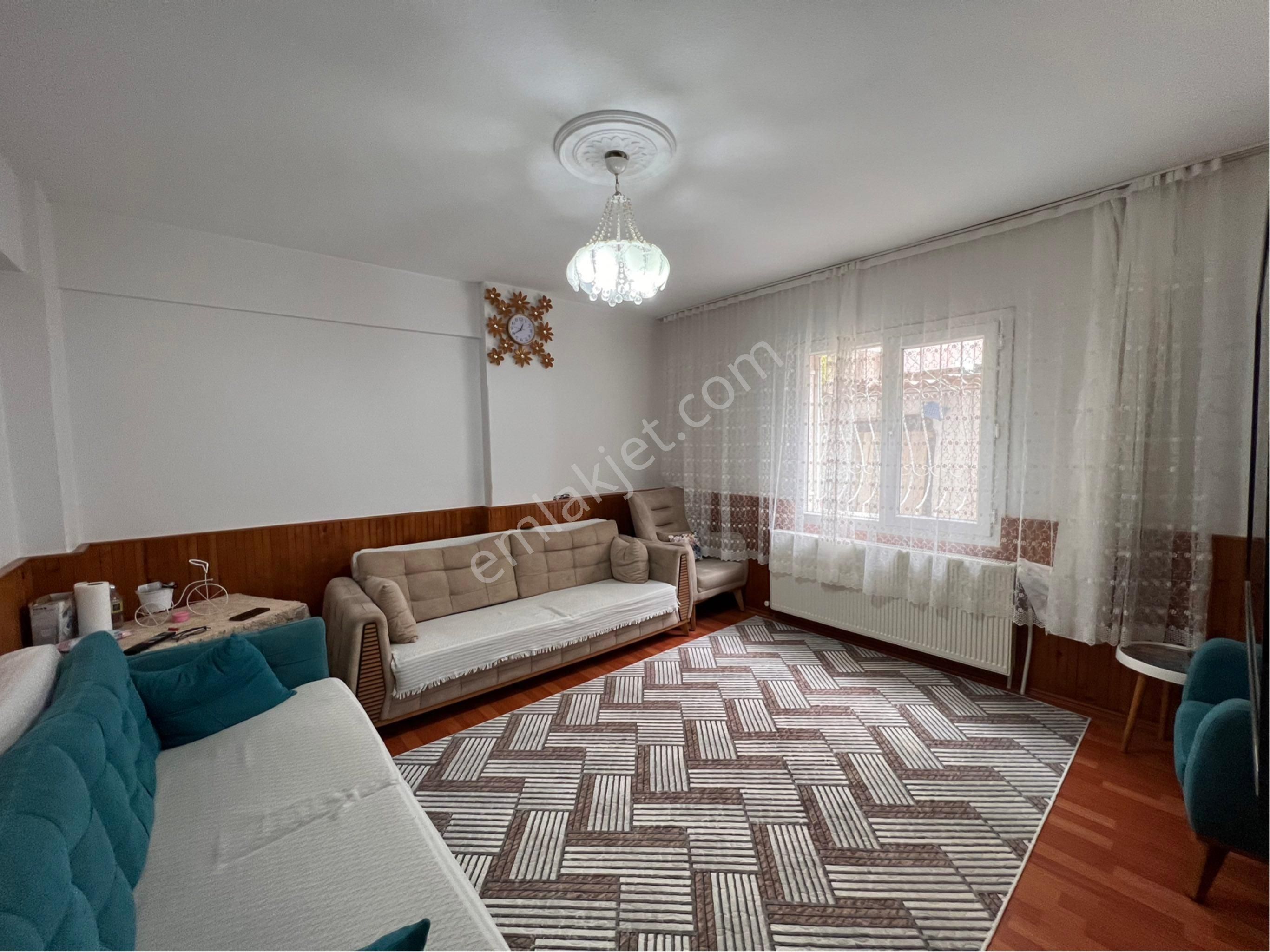 Buca Valirahmibey Mah 2+1 100m2 Ve 1+0 25m2 Satılık Daire - Görsel 3