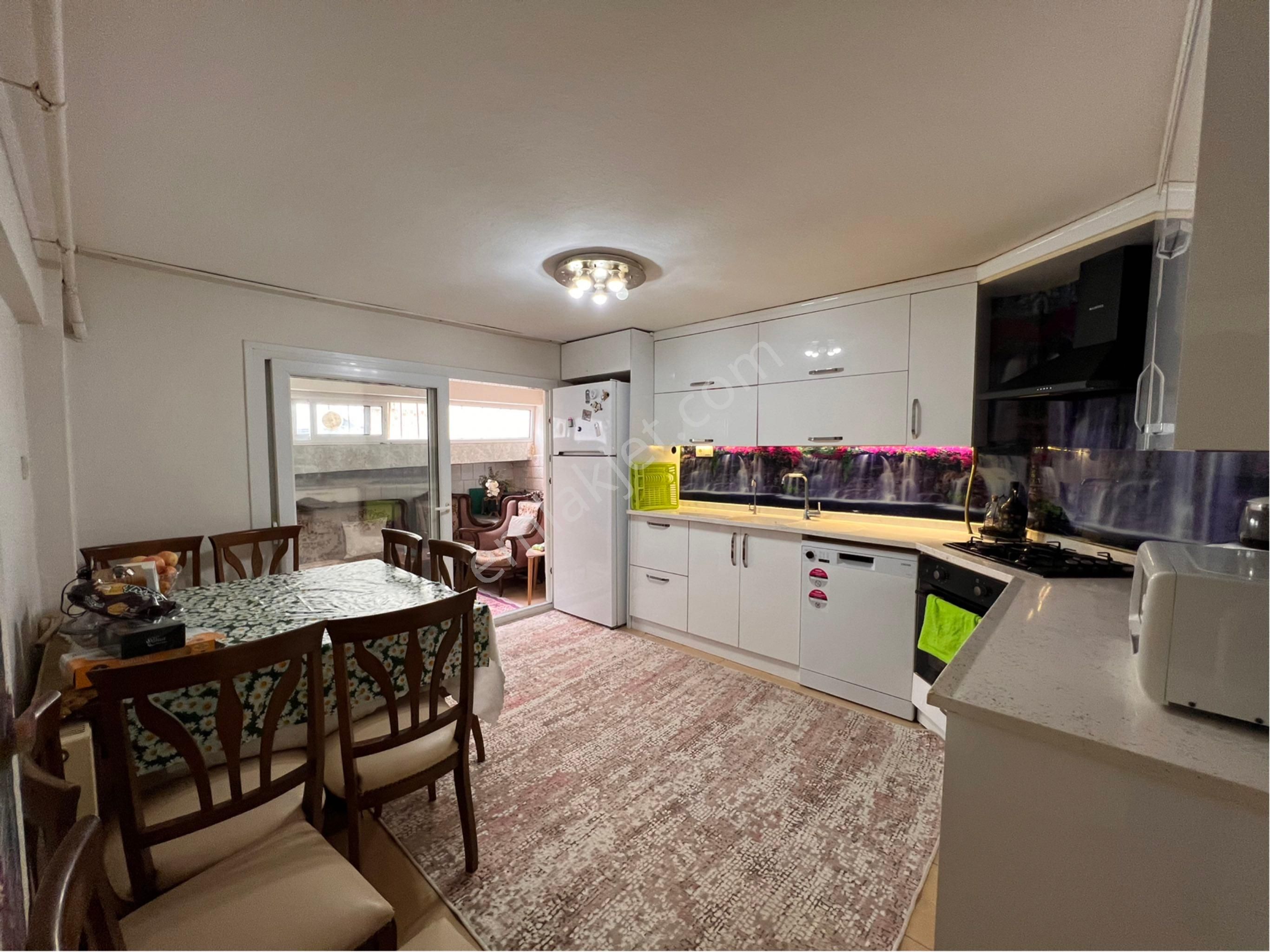 Buca Valirahmibey Mah 2+1 100m2 Ve 1+0 25m2 Satılık Daire - Görsel 21