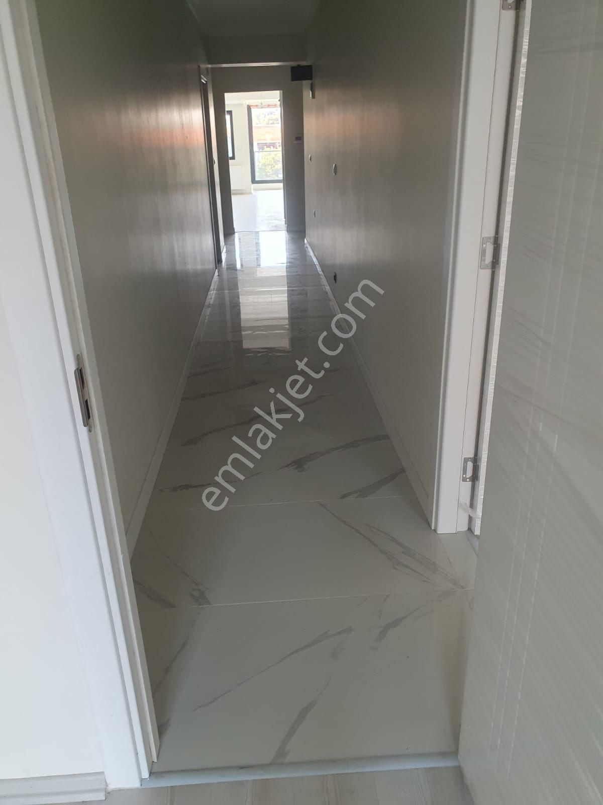 Güvenci'den Bostanlı'da 2+1,100 M² - Görsel 11