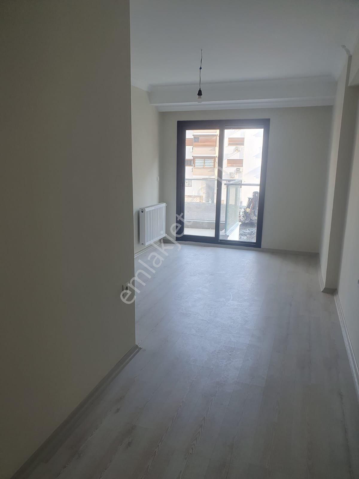 Güvenci'den Bostanlı'da 2+1,100 M² - Görsel 23