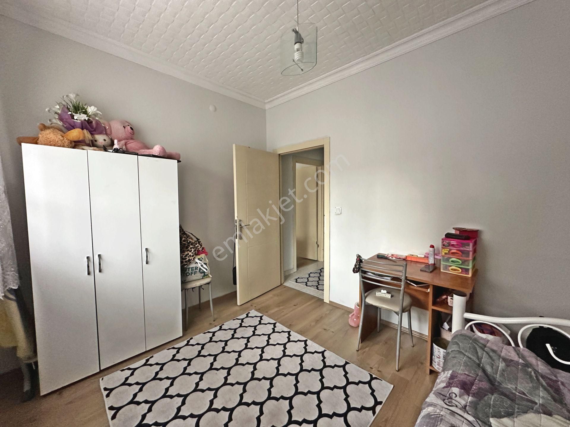 Hocalı Cadde Üzerinde Ön Cephe Balkonlu Ebeveyn Banyolu 3+1 Satılık Daire - Görsel 14