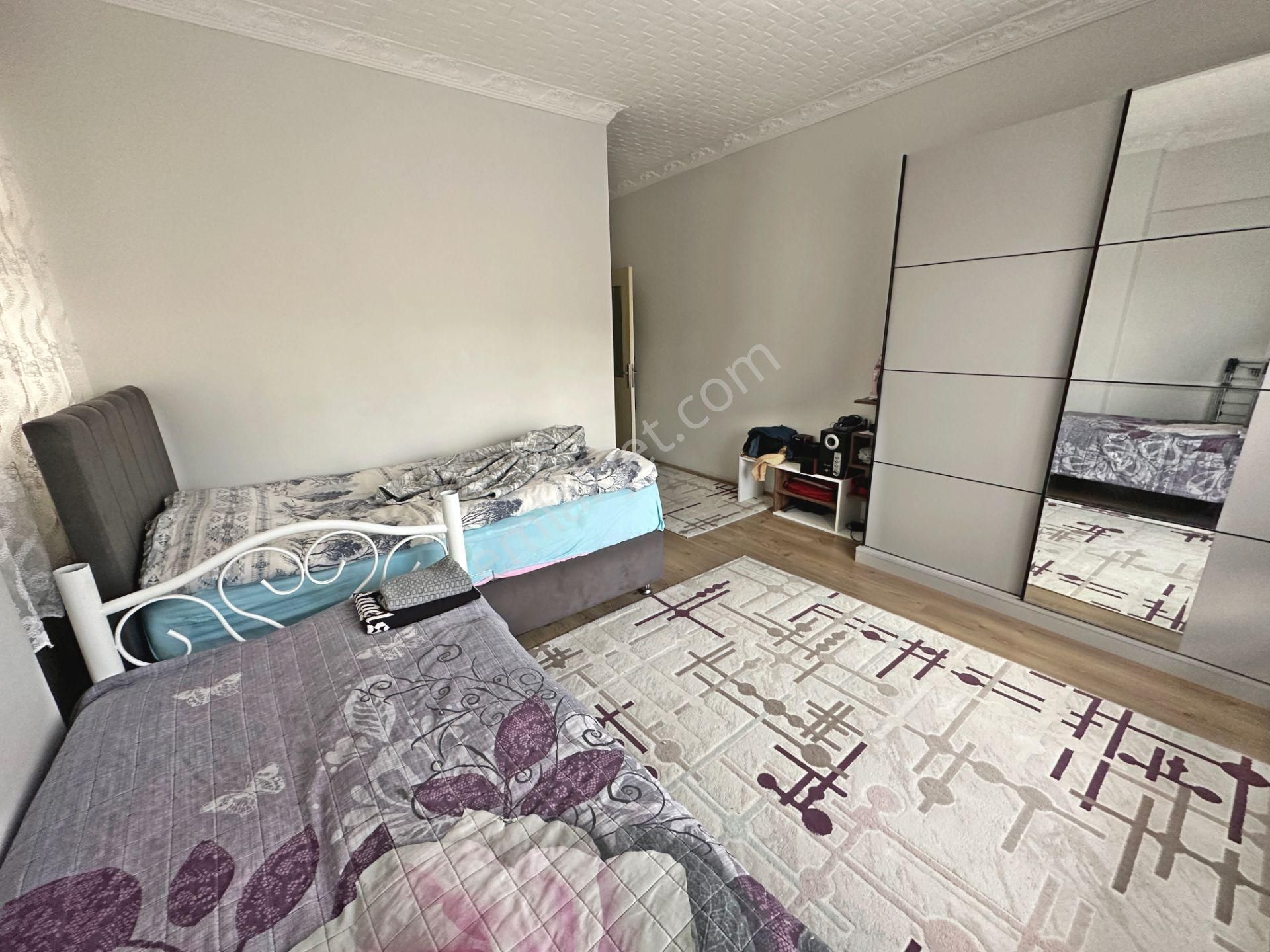 Hocalı Cadde Üzerinde Ön Cephe Balkonlu Ebeveyn Banyolu 3+1 Satılık Daire - Görsel 11