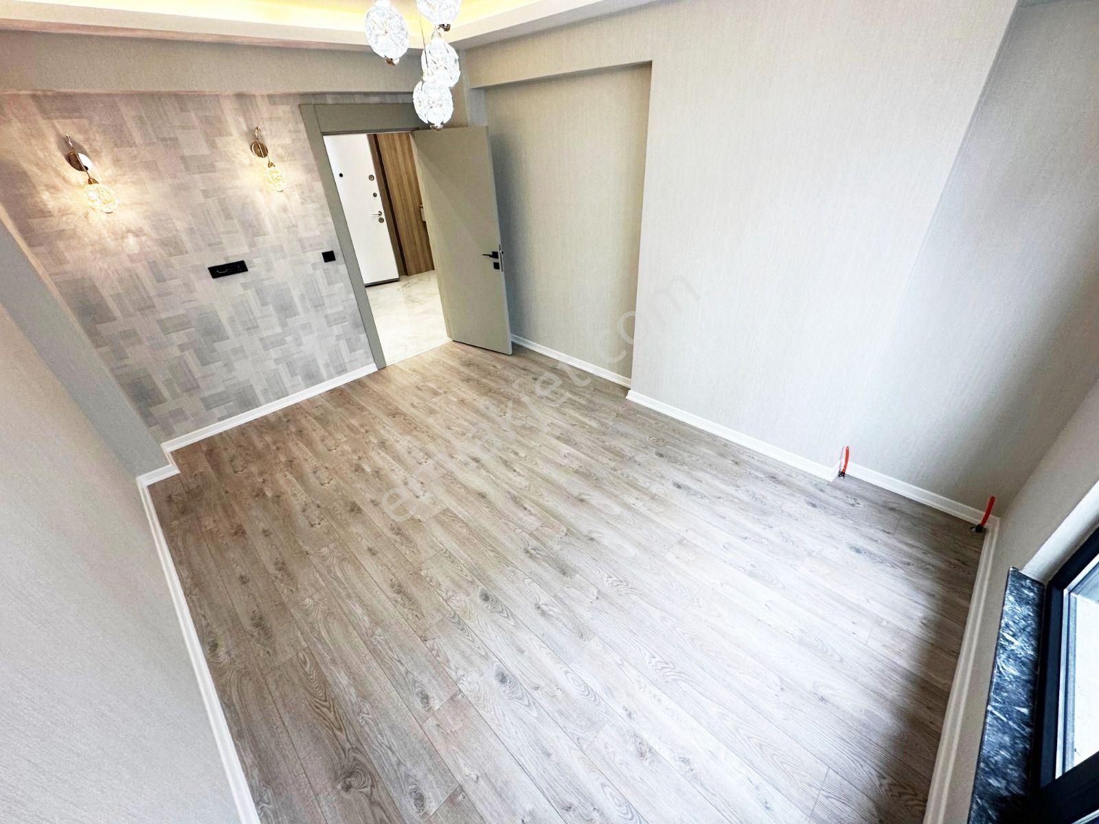 Ovacık Mahallesi'nde Sıfır Binada Full Lüks Yapılı 3+1 Daire! - Görsel 16