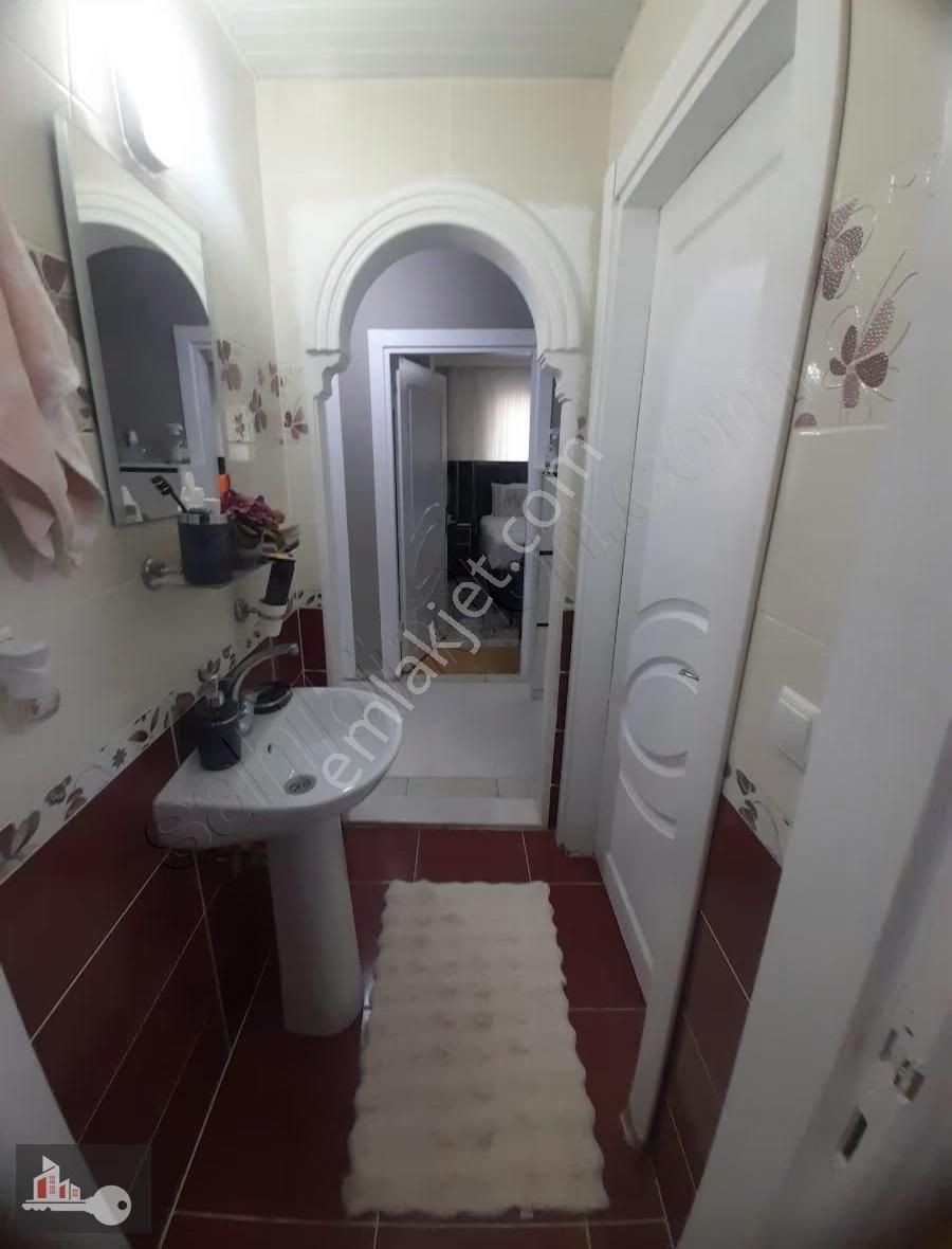 Kuzeyyaka Mah'de Tramvay Dibi 2+1 Doğalgaz Kombili Daire