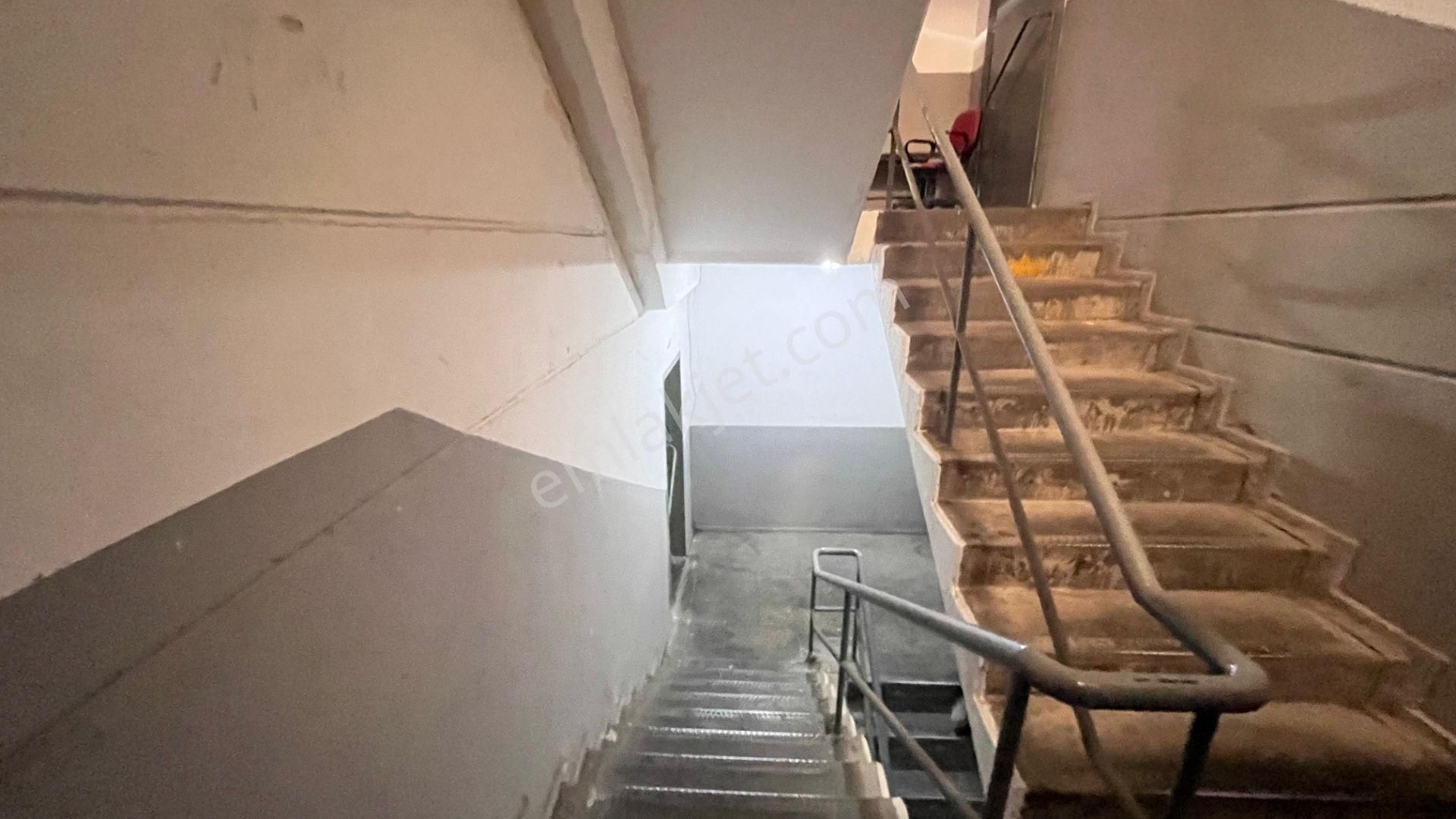 Mtk Sitesinde Satılık Cadde Üstü Prestijli 800 M2lik Komple Bina - Görsel 25