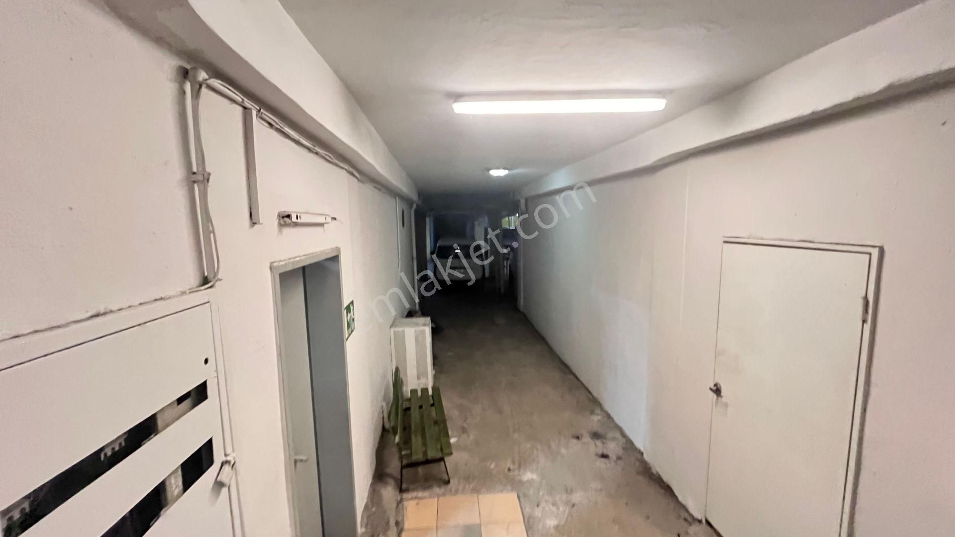 Mtk Sitesinde Satılık Cadde Üstü Prestijli 800 M2lik Komple Bina - Görsel 20