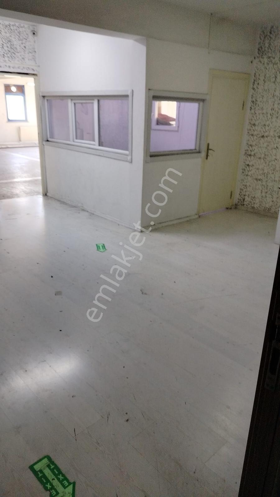 Bağcılar Hürriyet Mah 450 M2 İmalata Uygun İş Yeri - Görsel 23