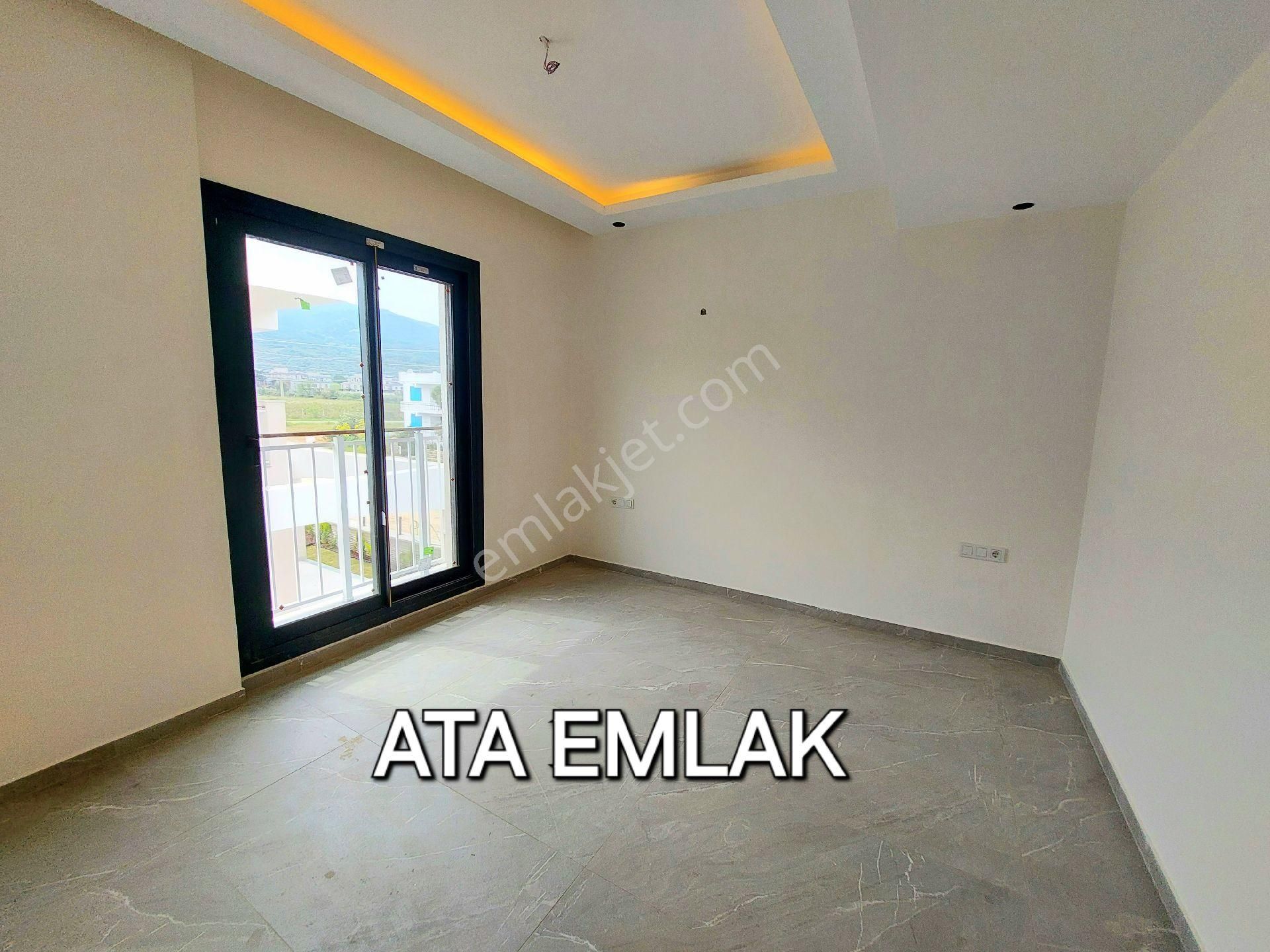 Davutlarda Özel Havuzlu Tek Müstakil 4+1 Sıfır Villa - Görsel 18