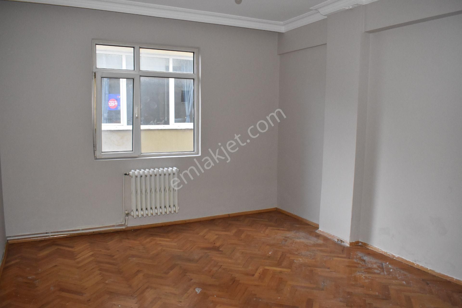 Büyükçekmece Fatih Mah İçi Yapılı Temiz Merkezi Geniş 3+1 Kiralık Daire - Görsel 2