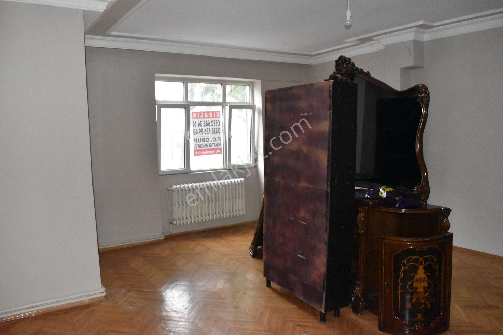 Büyükçekmece Fatih Mah İçi Yapılı Temiz Merkezi Geniş 3+1 Kiralık Daire - Görsel 5