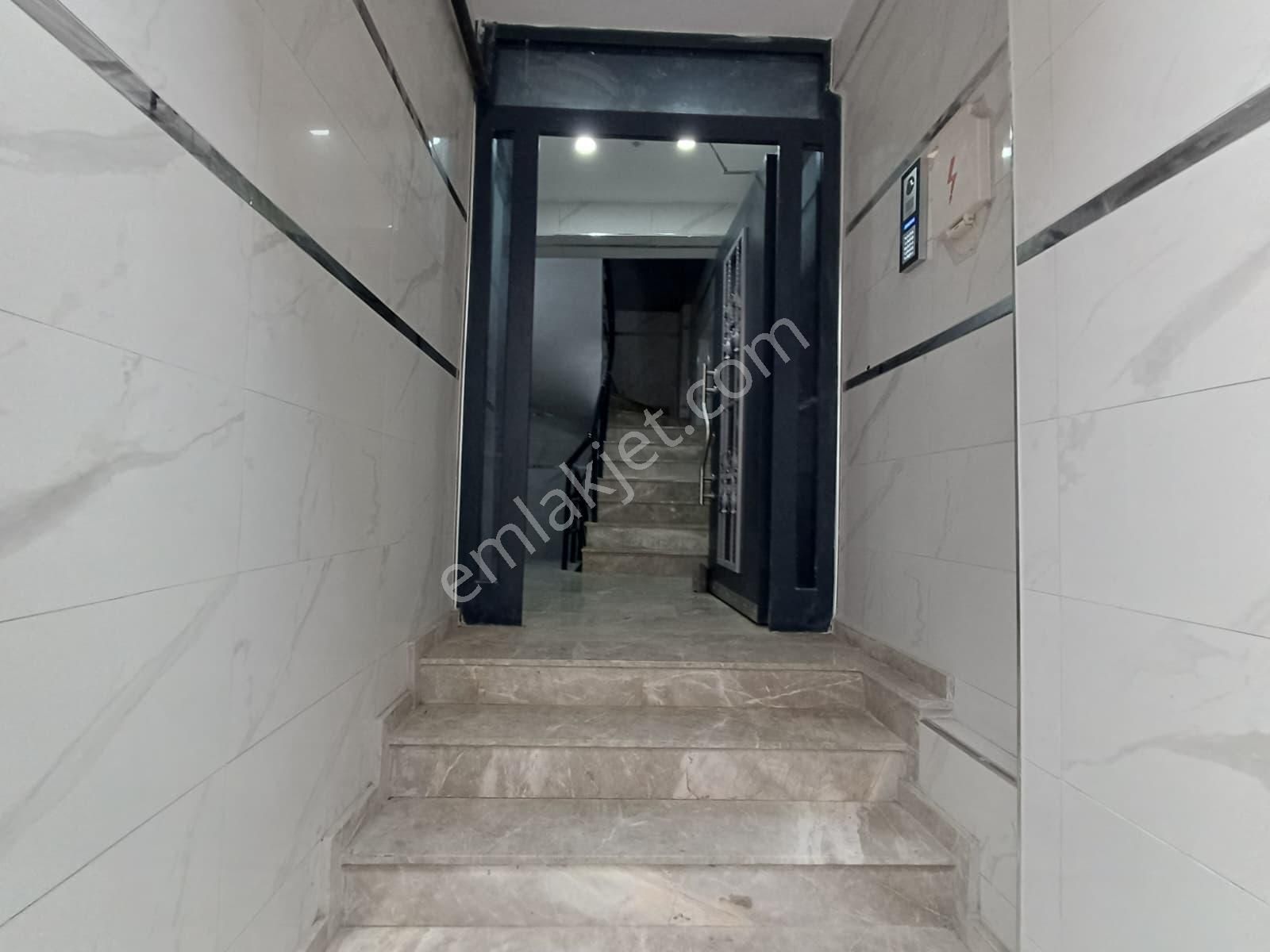 Fatih Hırka-i Şerif Mah'de 4daireli Sıfır Satılık Komple Bina Osmanlı Emlak - Görsel 13