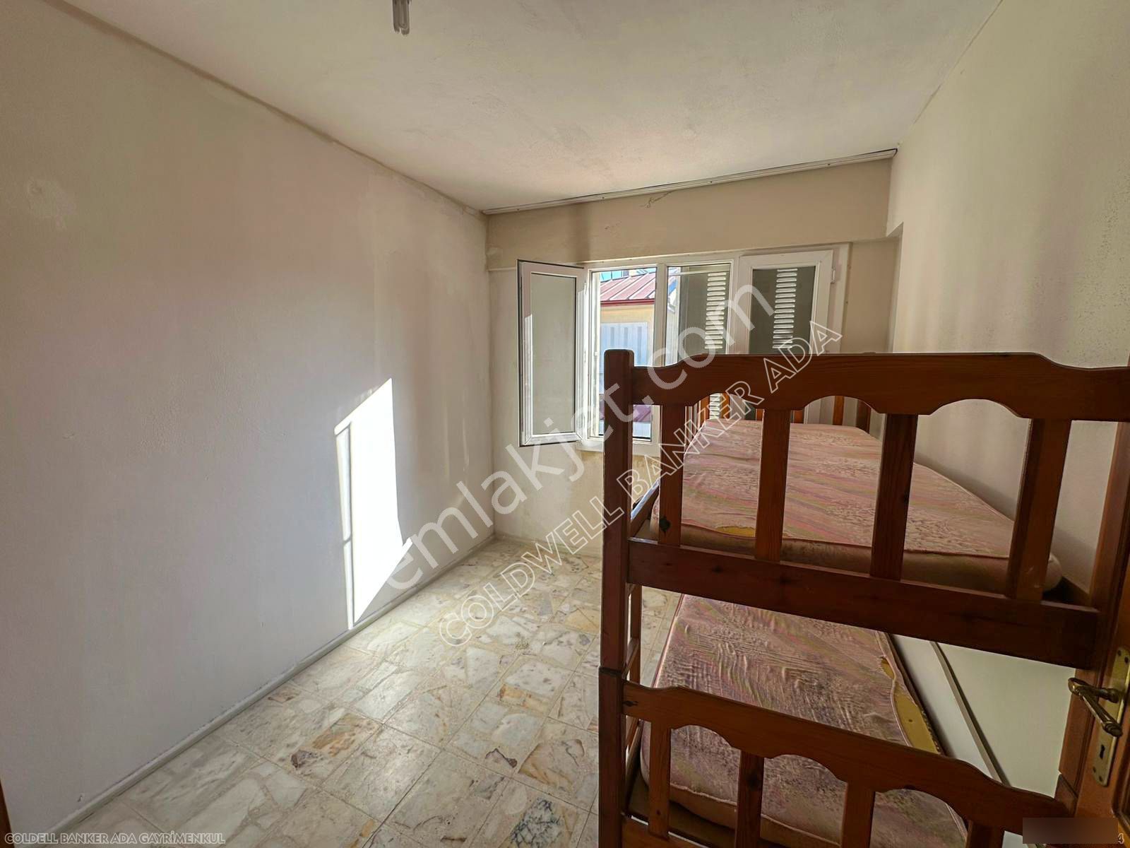 Kuşadası Sahil Siteleri Bölgesinde Denize Yürüme Mesafesinde 2+1 Villa - Görsel 25