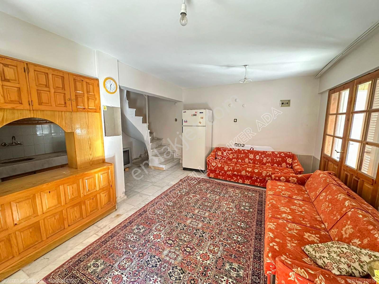 Kuşadası Sahil Siteleri Bölgesinde Denize Yürüme Mesafesinde 2+1 Villa - Görsel 16