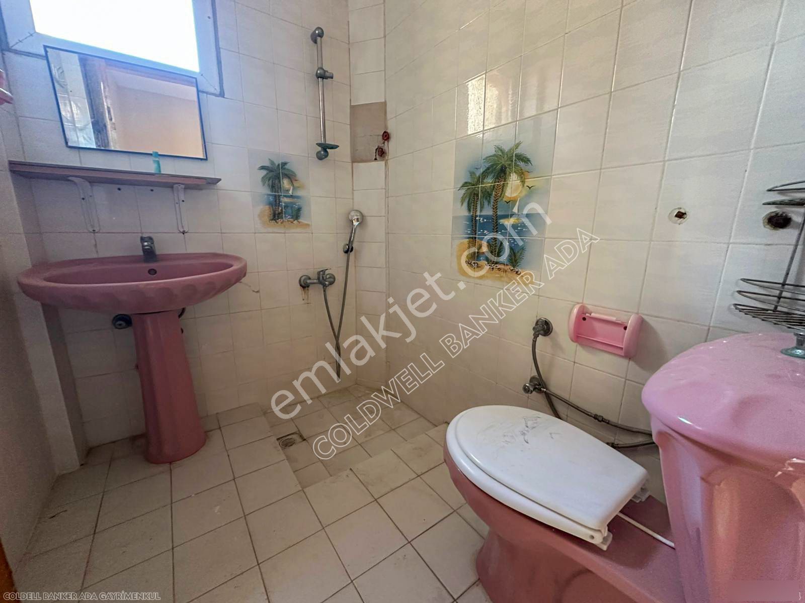 Kuşadası Sahil Siteleri Bölgesinde Denize Yürüme Mesafesinde 2+1 Villa - Görsel 21