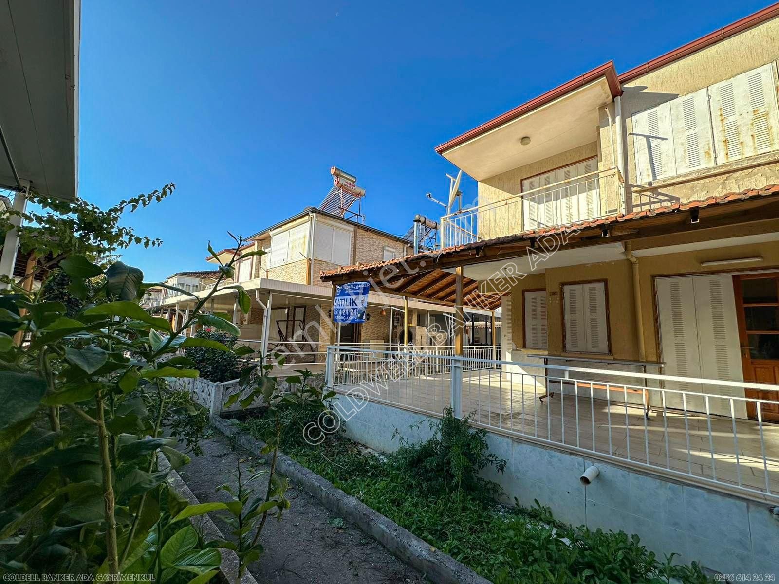 Kuşadası Sahil Siteleri Bölgesinde Denize Yürüme Mesafesinde 2+1 Villa - Görsel 10