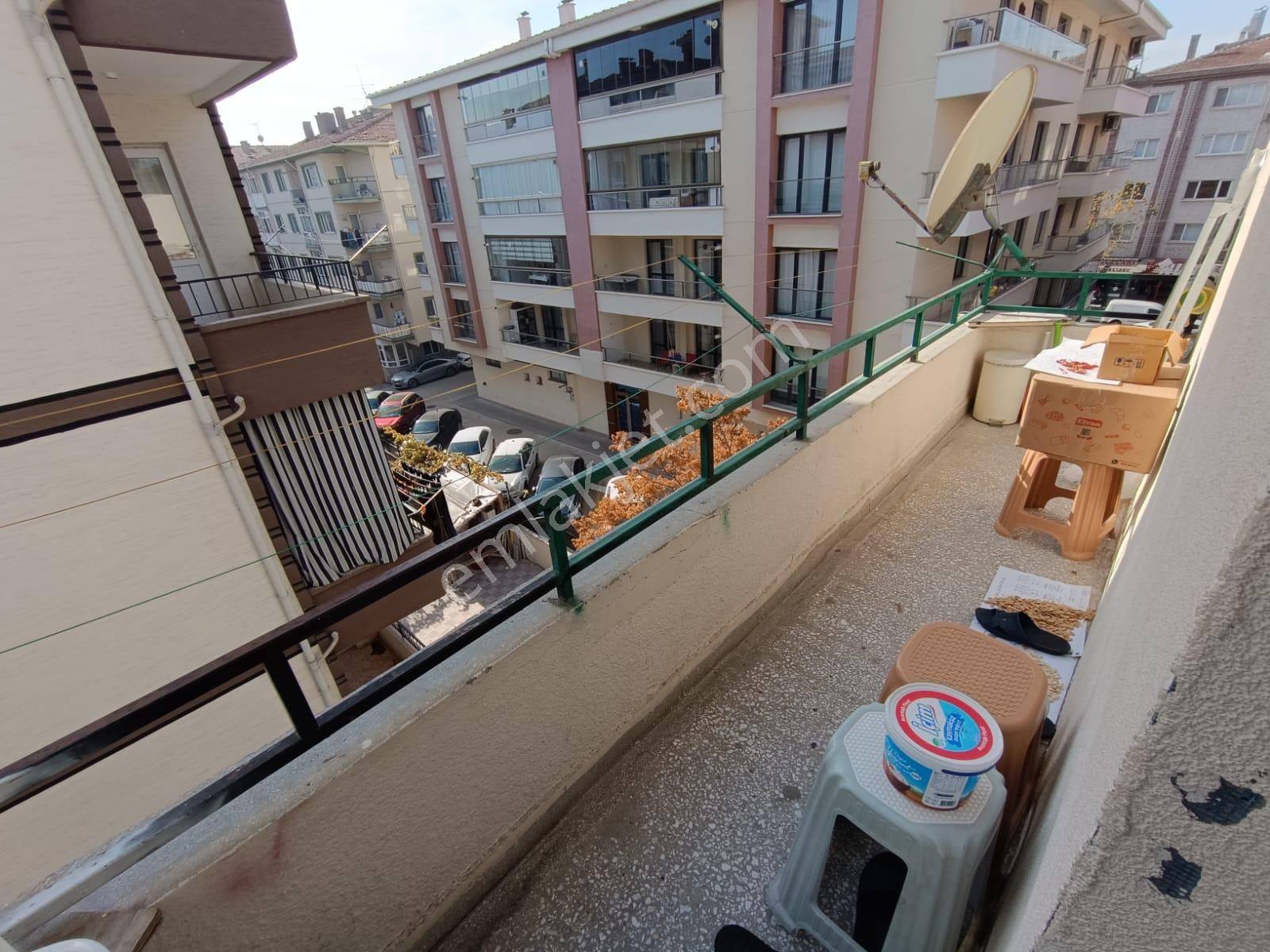 Sincan Plevnede 3+1 Ara Kat Harika Konumda Geniş M² Trene Yakın Daire - Görsel 34