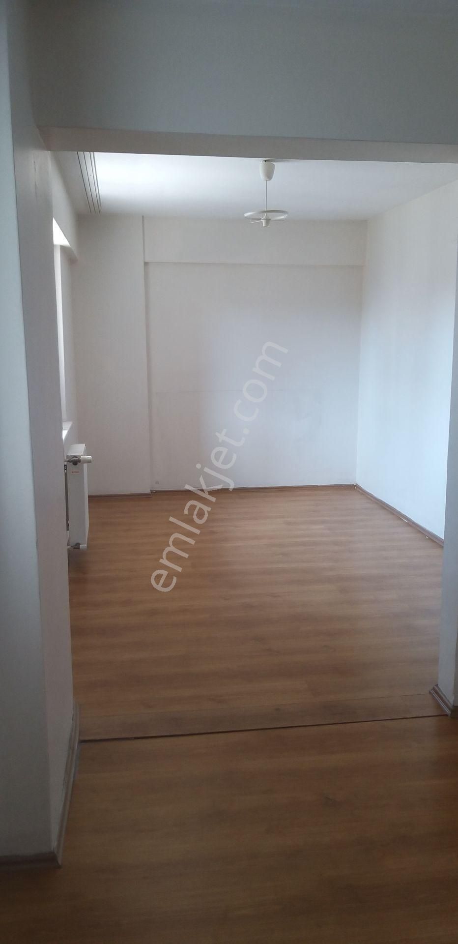 Sahibinden Kiralık, Ertuğrul Metroda ,çocuk Hastanesi Karşısı, Bulvarda 3+1 Bakımlı, 2 Büyük Balkon - Görsel 15