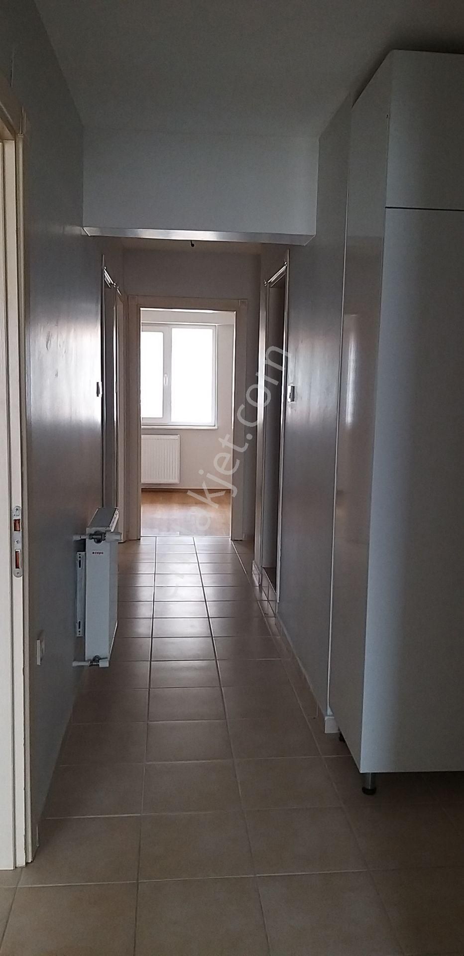 Sahibinden Kiralık, Ertuğrul Metroda ,çocuk Hastanesi Karşısı, Bulvarda 3+1 Bakımlı, 2 Büyük Balkon - Görsel 8