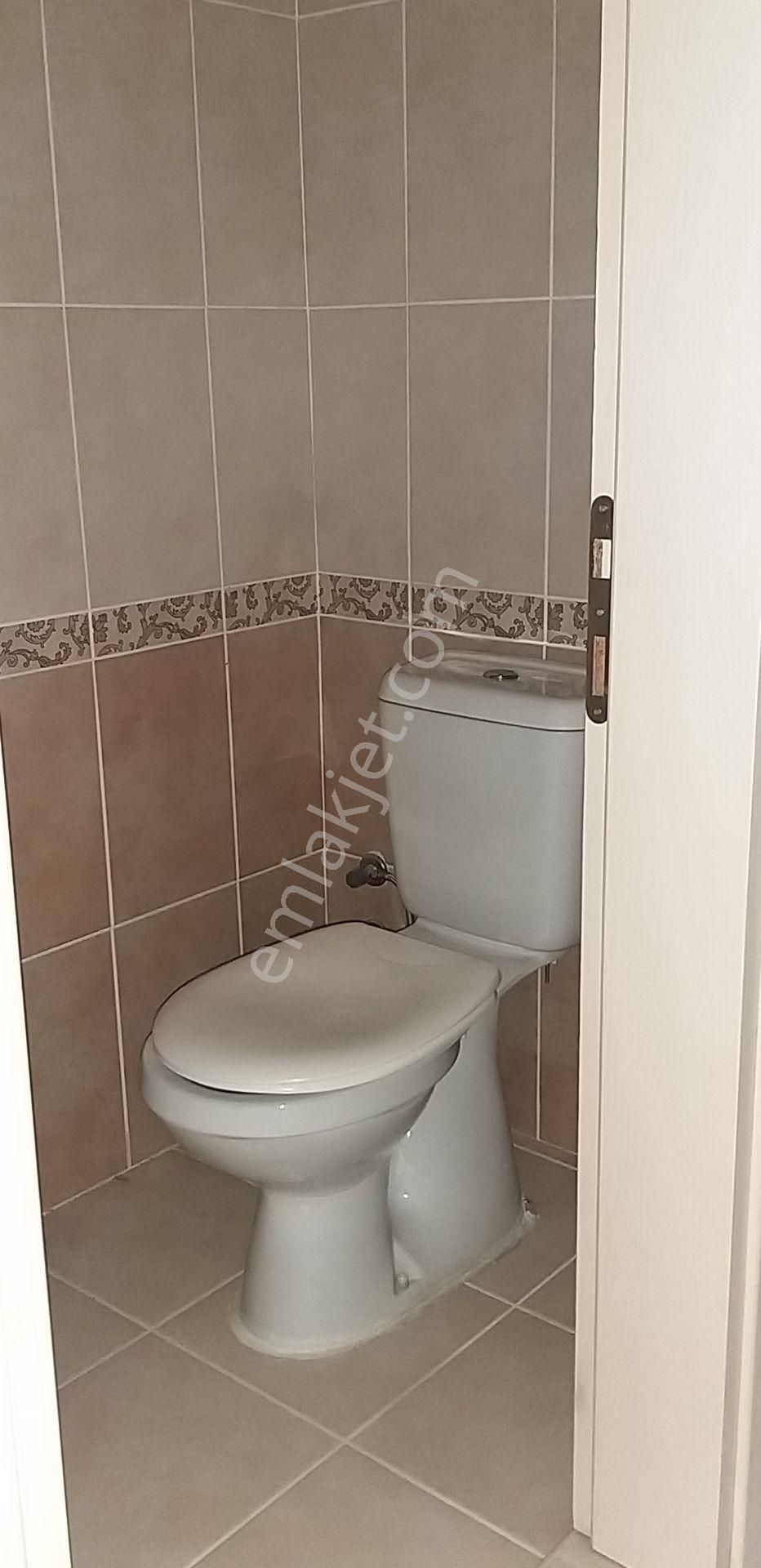 Sahibinden Kiralık, Ertuğrul Metroda ,çocuk Hastanesi Karşısı, Bulvarda 3+1 Bakımlı, 2 Büyük Balkon - Görsel 13