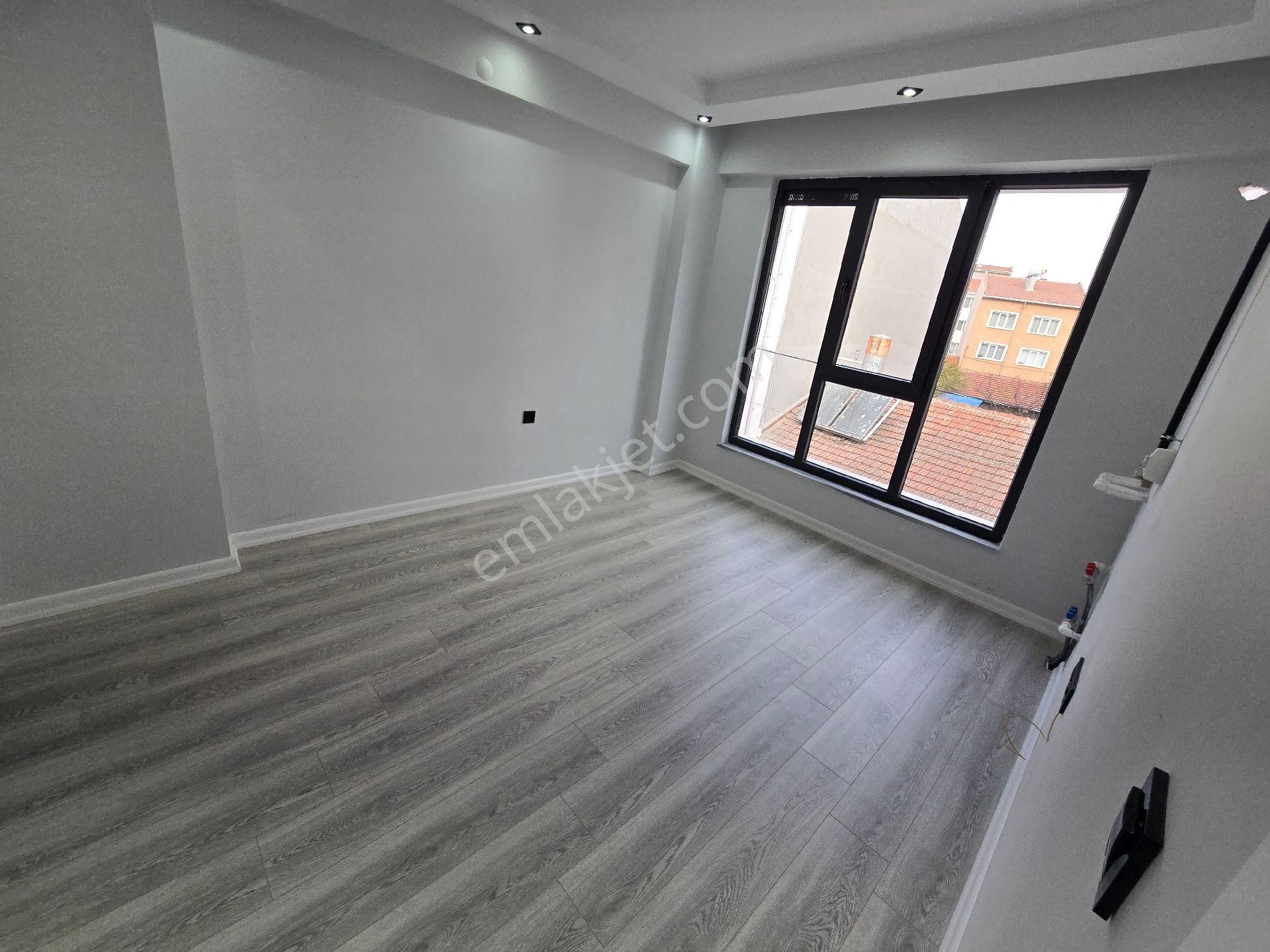 Eskişehir Tepebaşı Sütlüce Mh Amerıkan Mutfaklı 1+1 Satılık Daire - Görsel 2