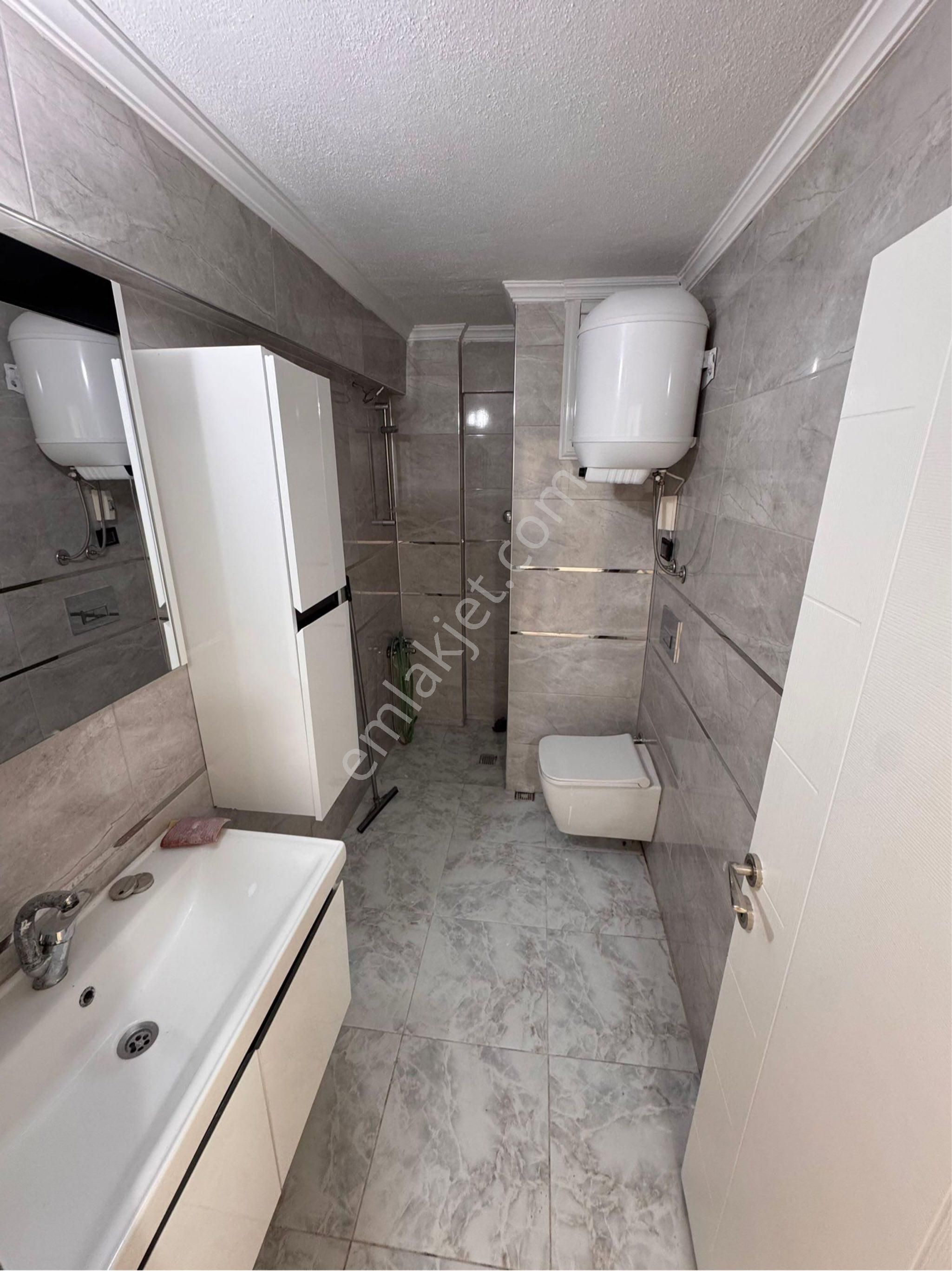 📍plaja Yürüme Mesafesinde 1+1 Daire Yüksek Giriş Ön Cephe