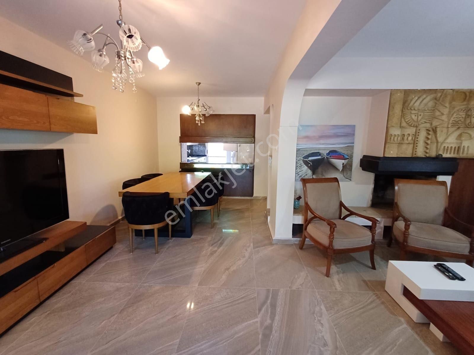 Çeşme Boyalık 5 Oda 2 Banyo Denize Plaja 200 M Sezonda Kiralık - Görsel 12